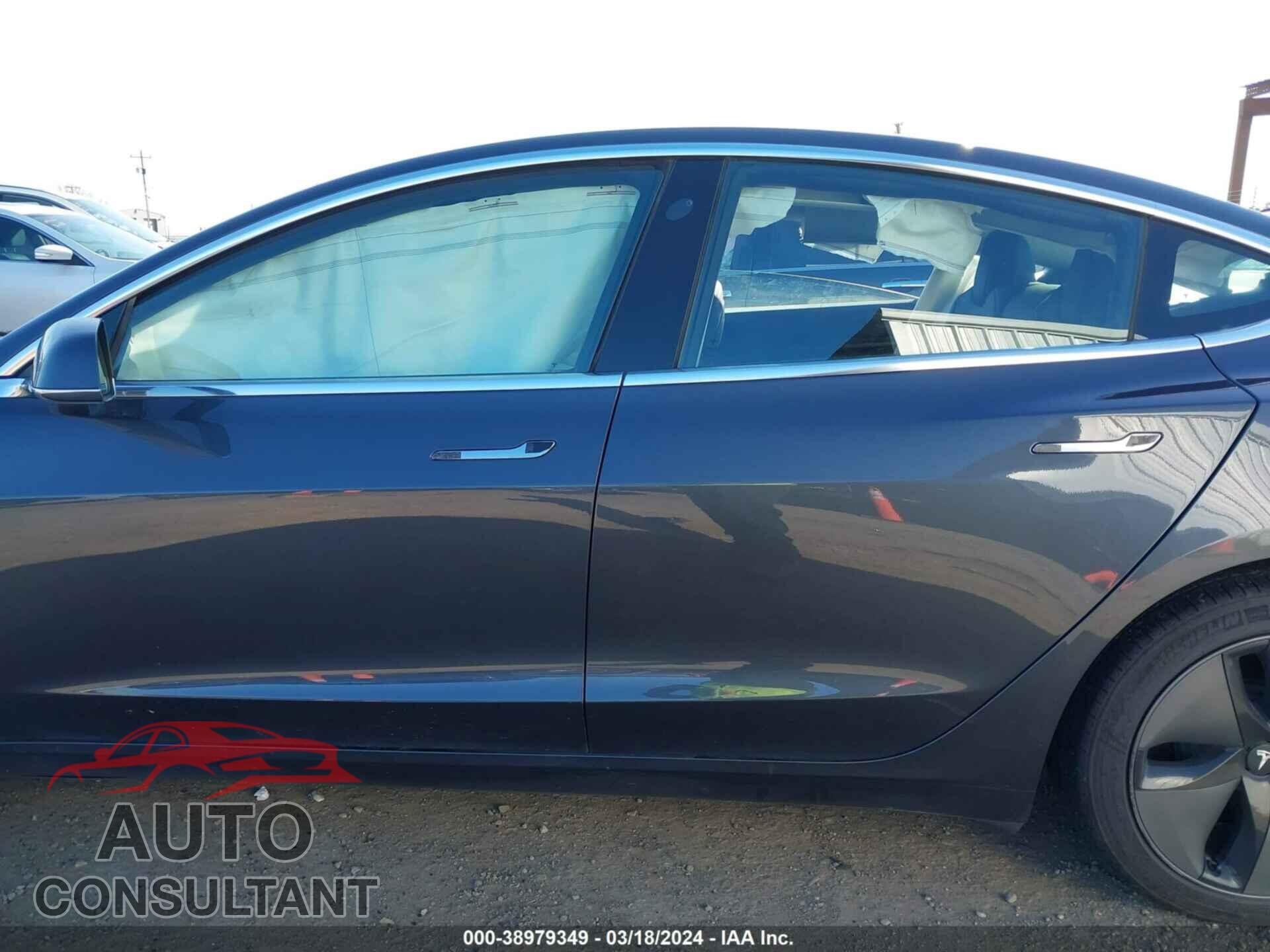TESLA MODEL 3 2018 - 5YJ3E1EA7JF101898