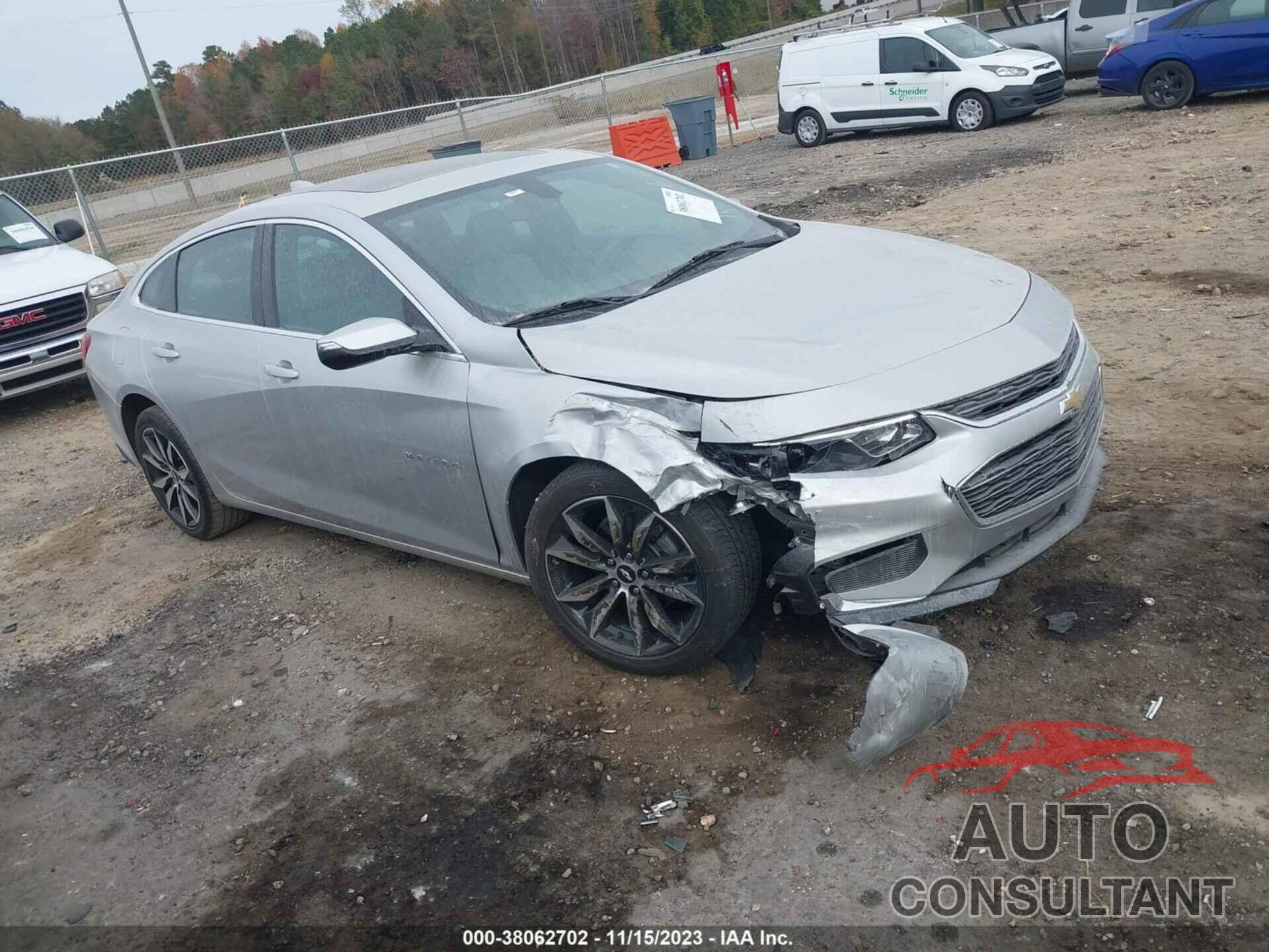CHEVROLET MALIBU 2018 - 1G1ZD5ST2JF101726
