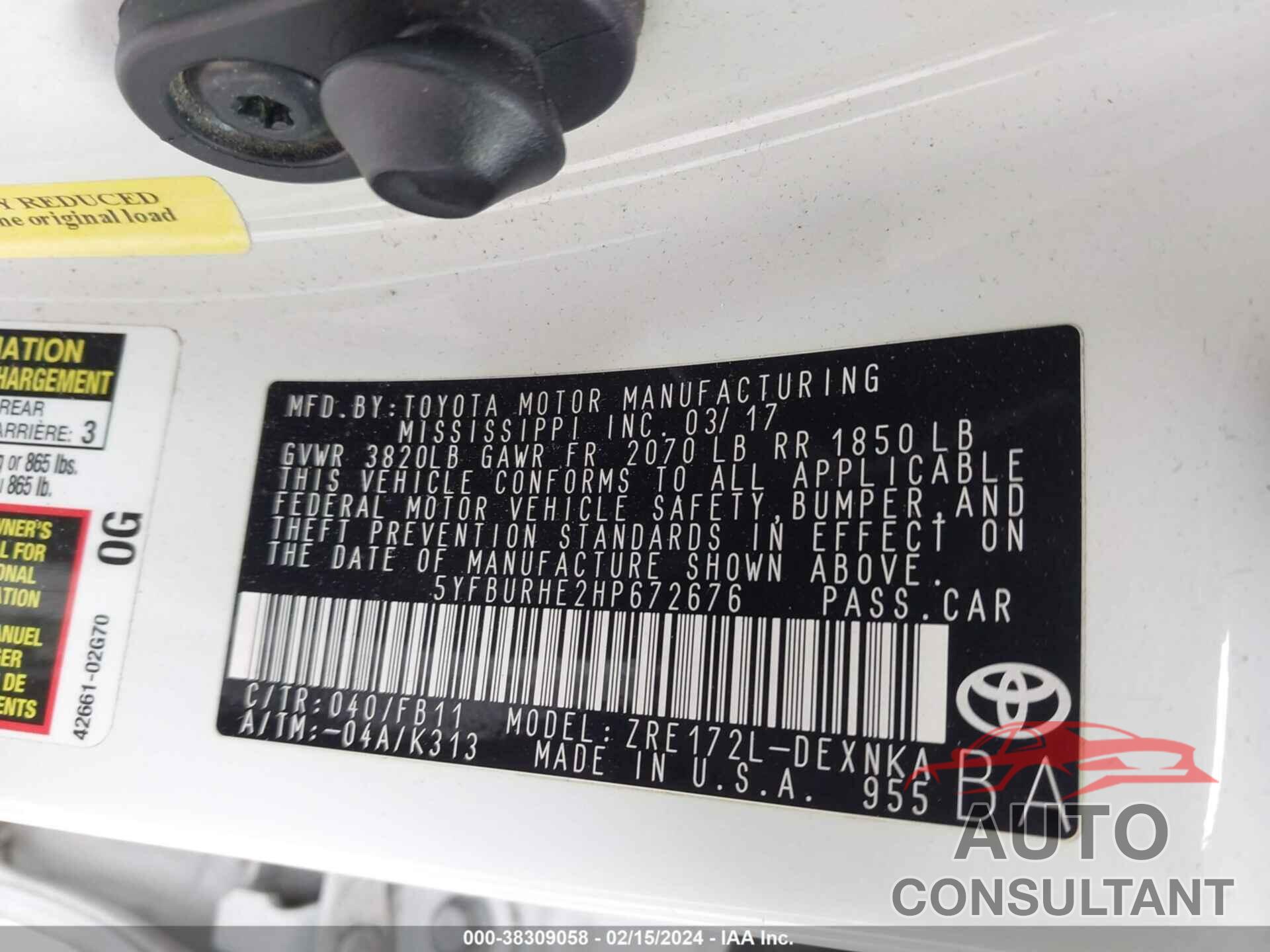 TOYOTA COROLLA 2017 - 5YFBURHE2HP672676