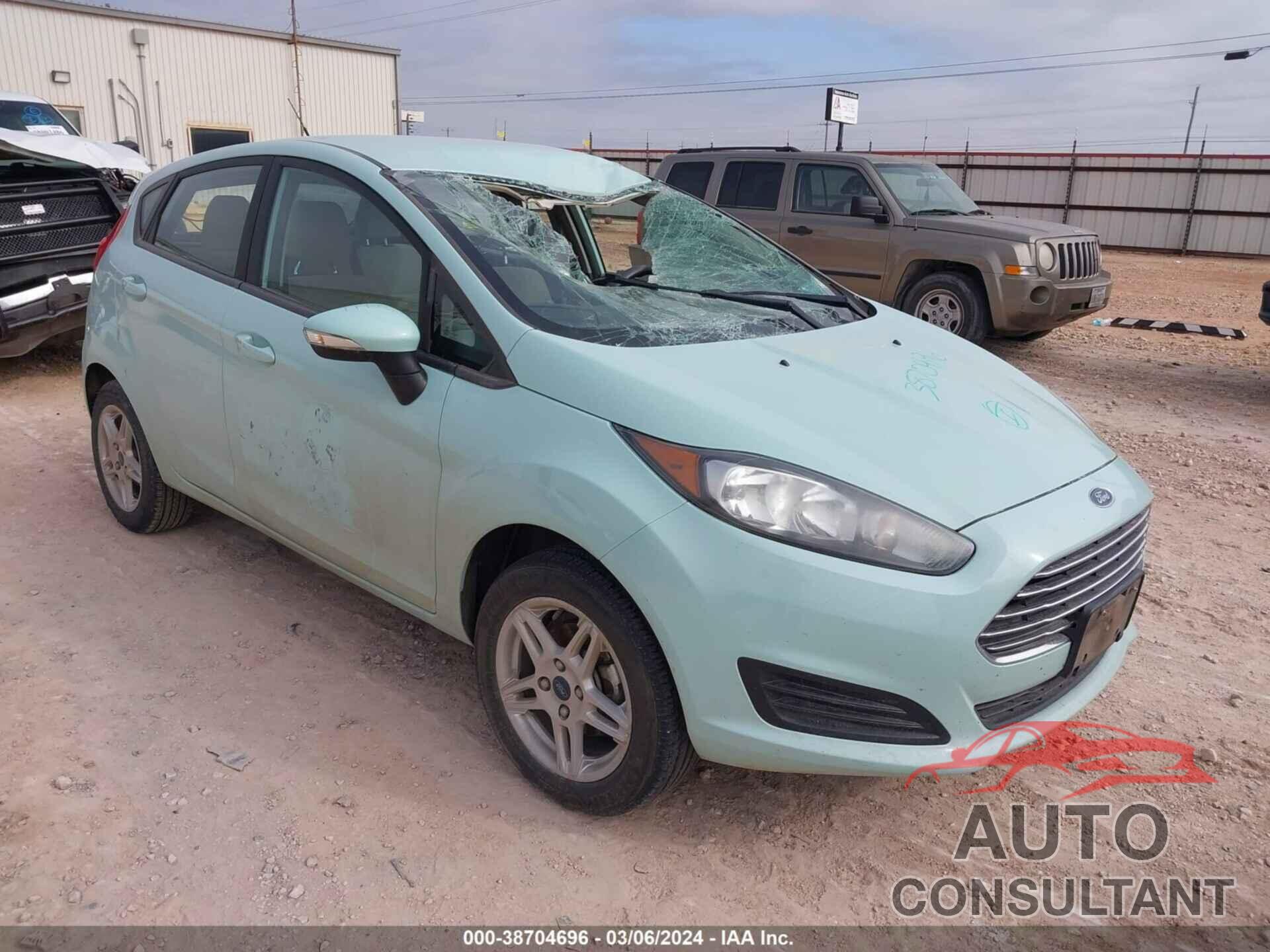 FORD FIESTA 2018 - 3FADP4EJ9JM126402