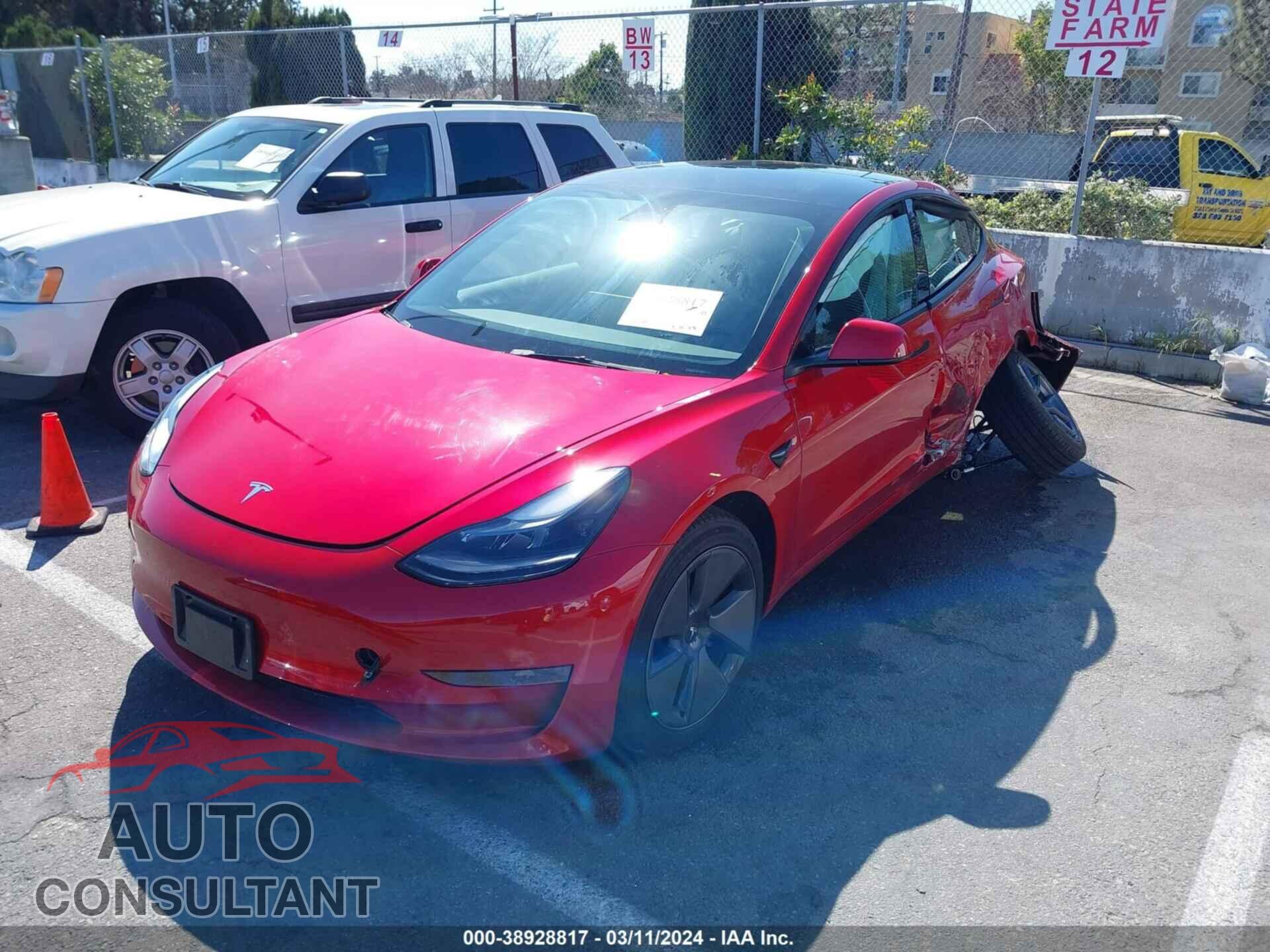 TESLA MODEL 3 2023 - 5YJ3E1EA3PF565327