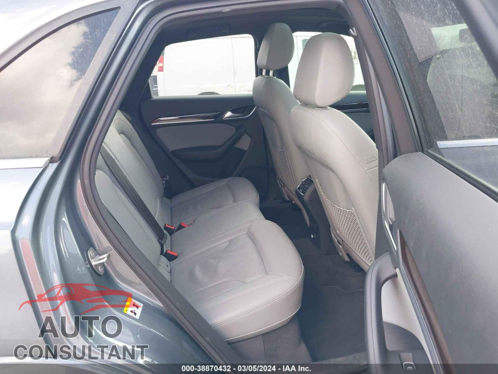 AUDI Q3 2016 - WA1BFCFS1GR017164