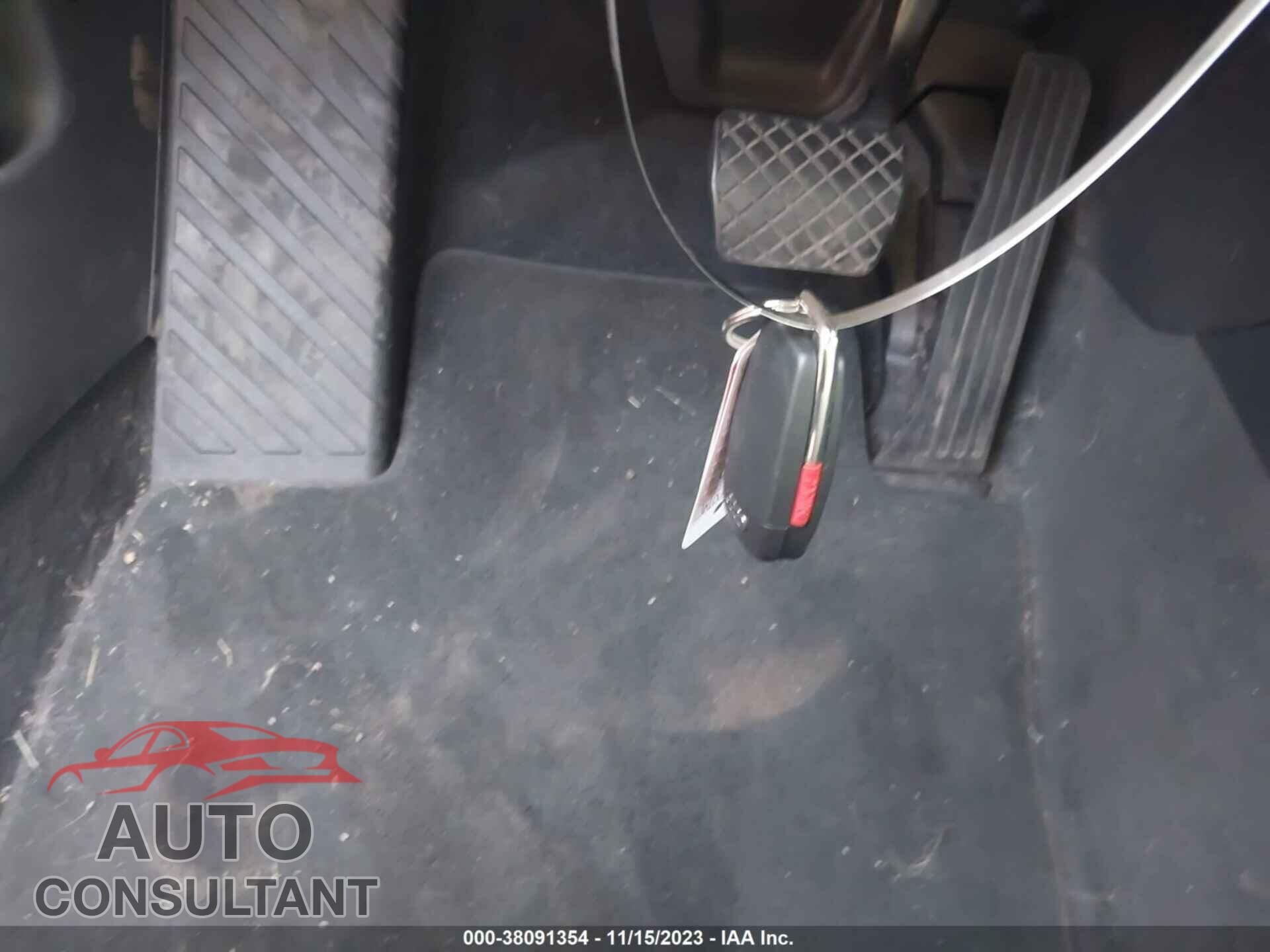 AUDI Q3 2015 - WA1GFCFS6FR006357