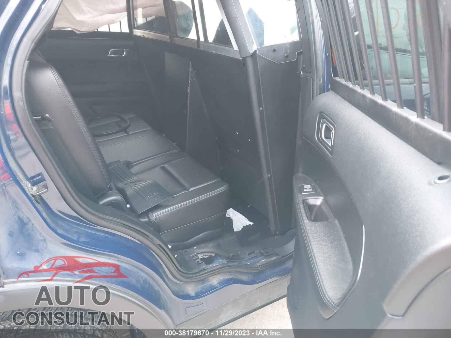 FORD POLICE INTERCEPTOR UTILITY 2018 - 1FM5K8AR0JGB46480