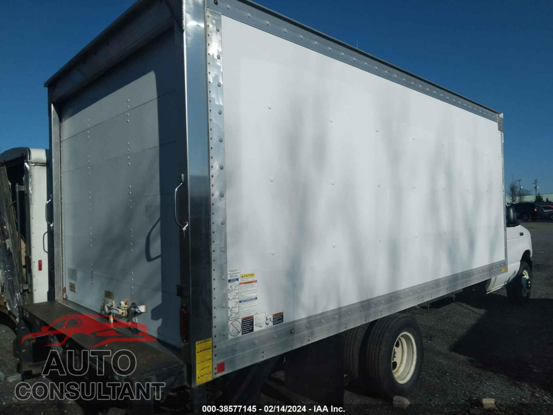 FORD E-350 CUTAWAY 2017 - 1FDWE3FS4HDC11899