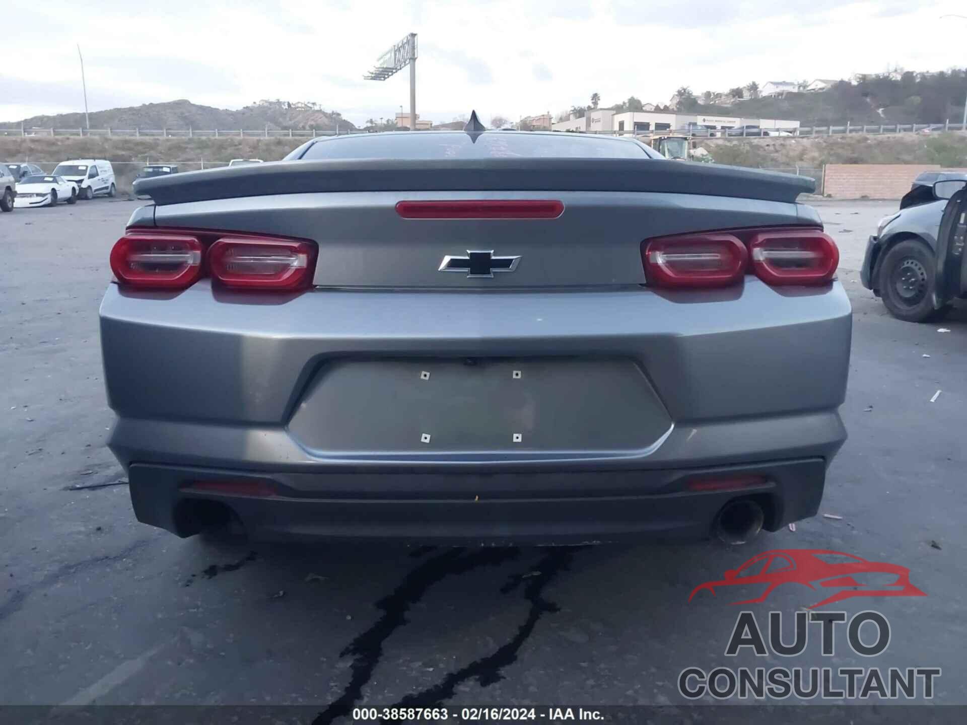 CHEVROLET CAMARO 2019 - 1G1FB1RX6K0116647