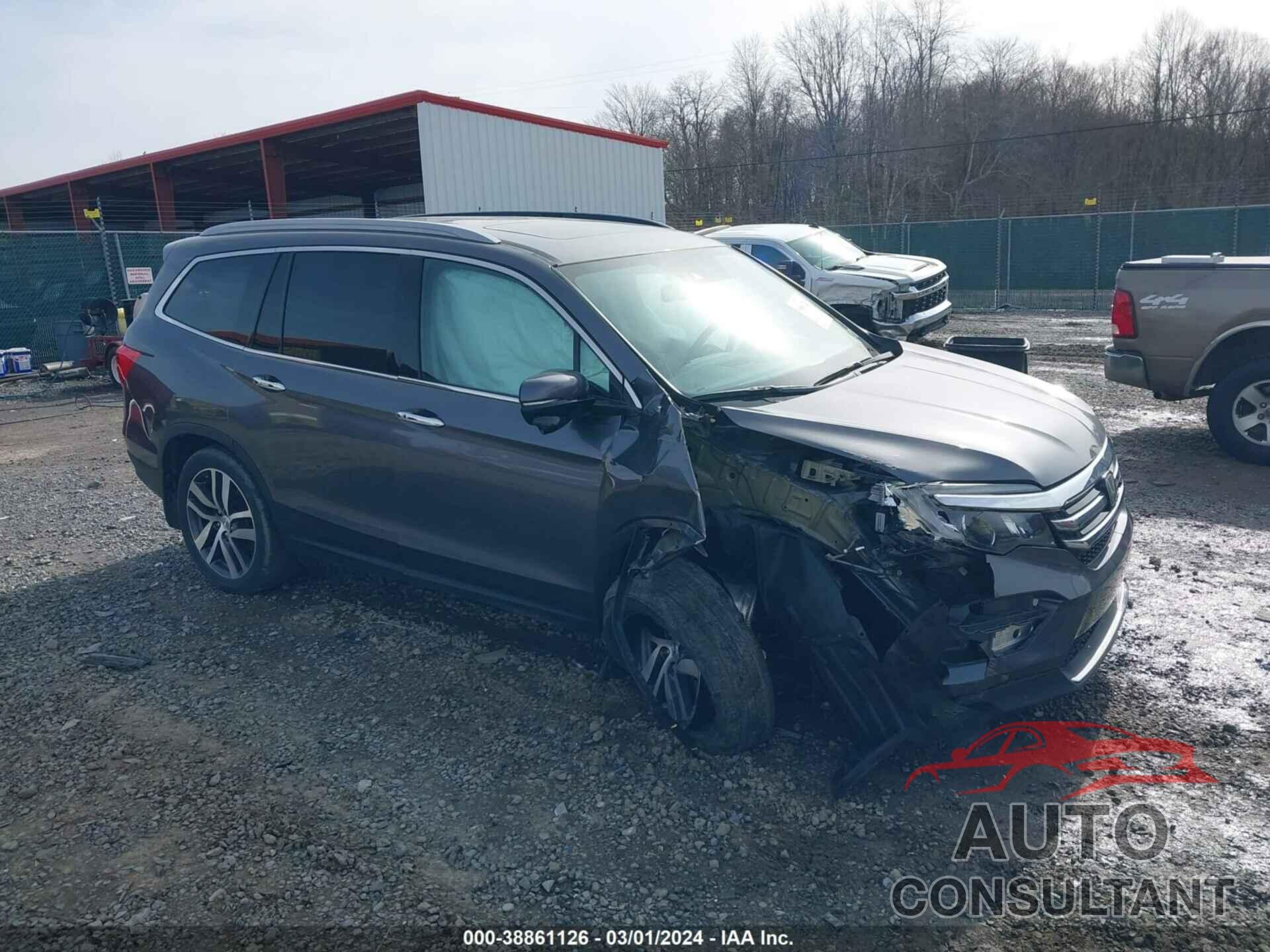 HONDA PILOT 2018 - 5FNYF6H96JB058415