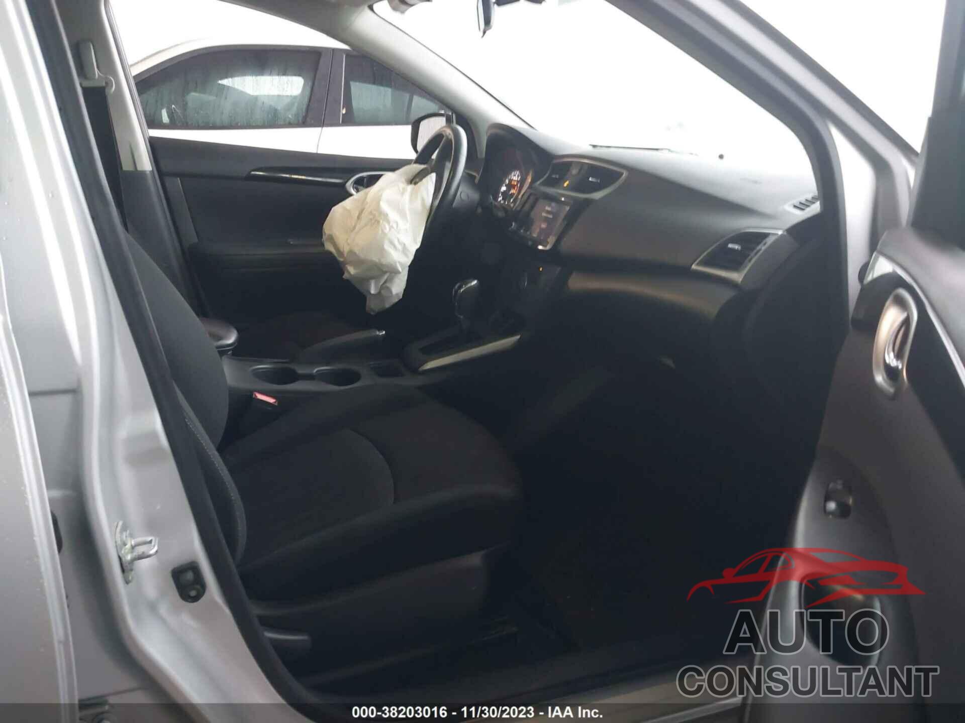 NISSAN SENTRA 2019 - 3N1AB7AP3KY283928