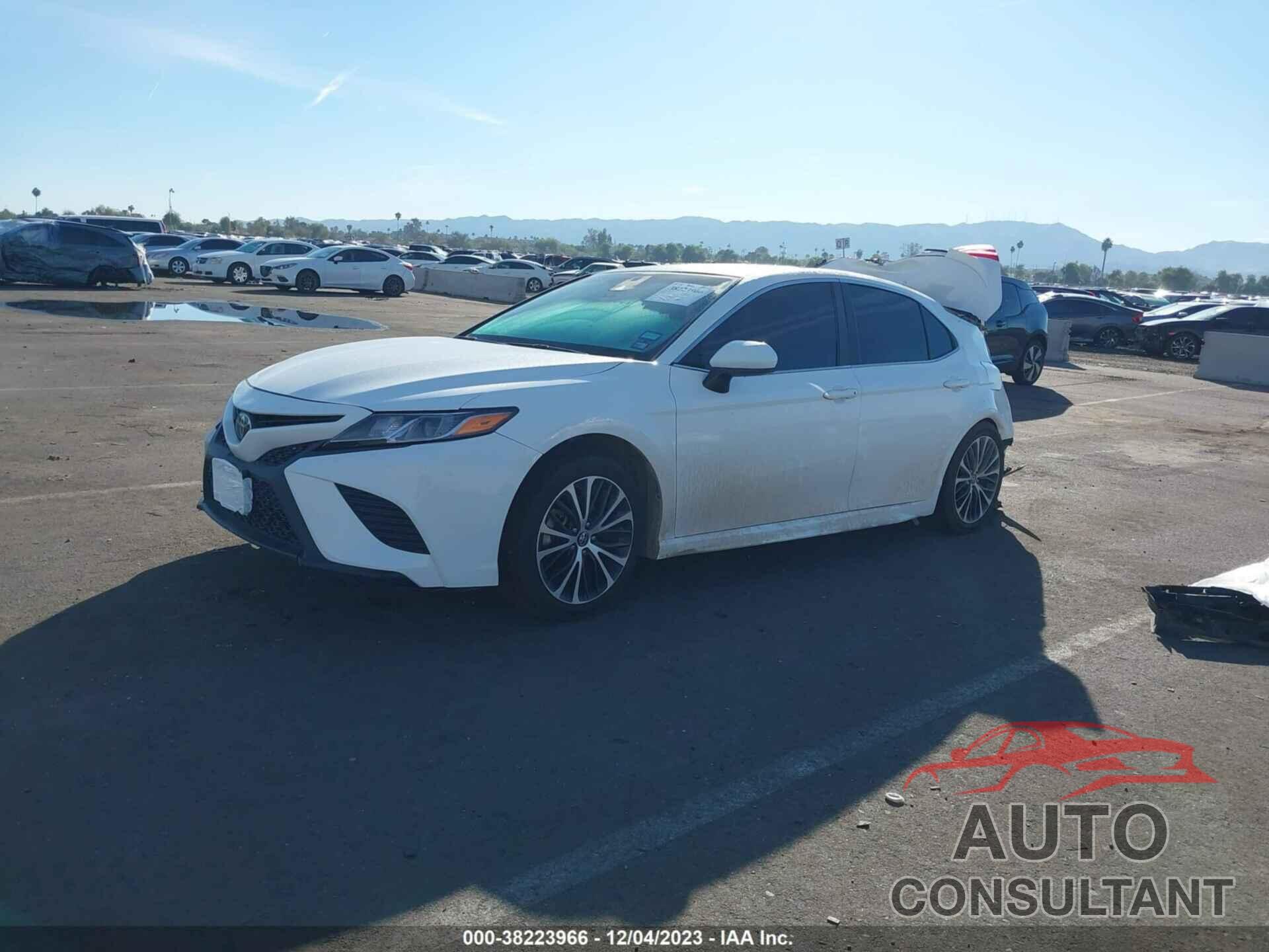 TOYOTA CAMRY 2019 - 4T1B11HK8KU689603