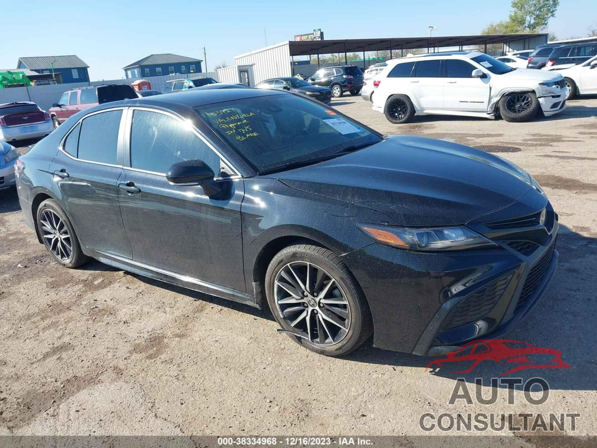 TOYOTA CAMRY 2022 - 4T1G11AKXNU652220