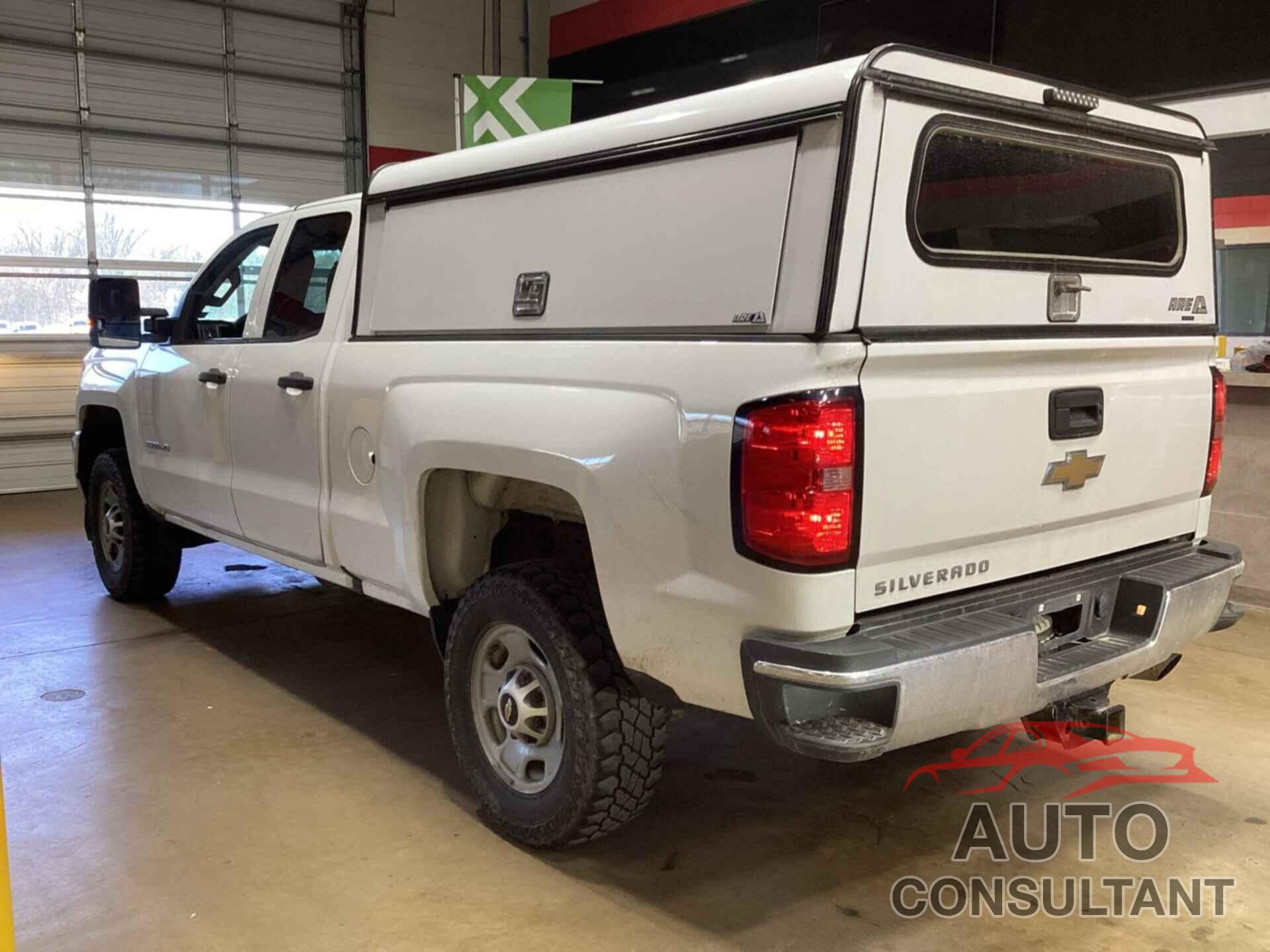 CHEVROLET SILVERADO 2019 - 2GC2KREG8K1112128