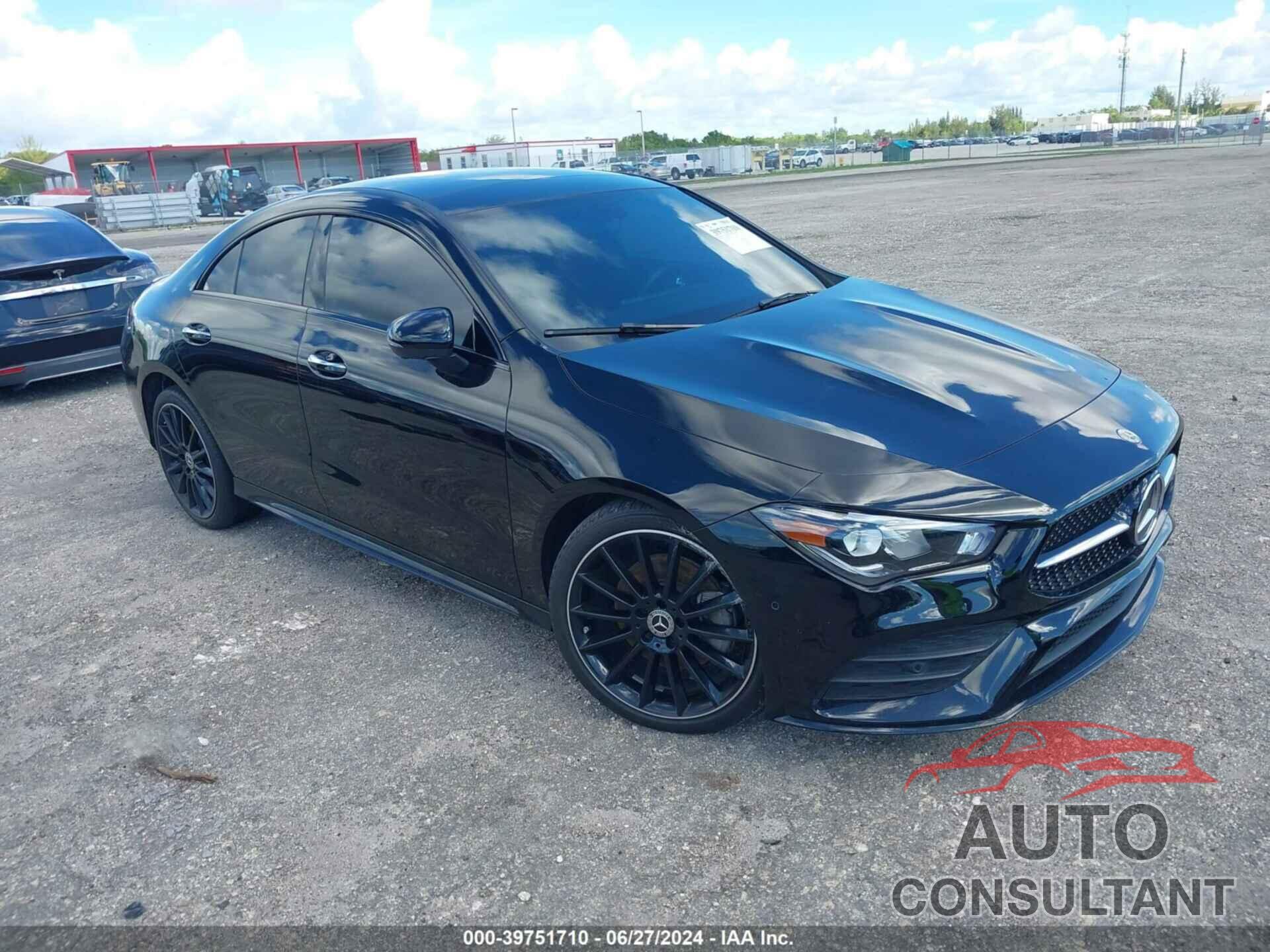 MERCEDES-BENZ CLA 250 COUPE 2023 - W1K5J4HB8PN374651