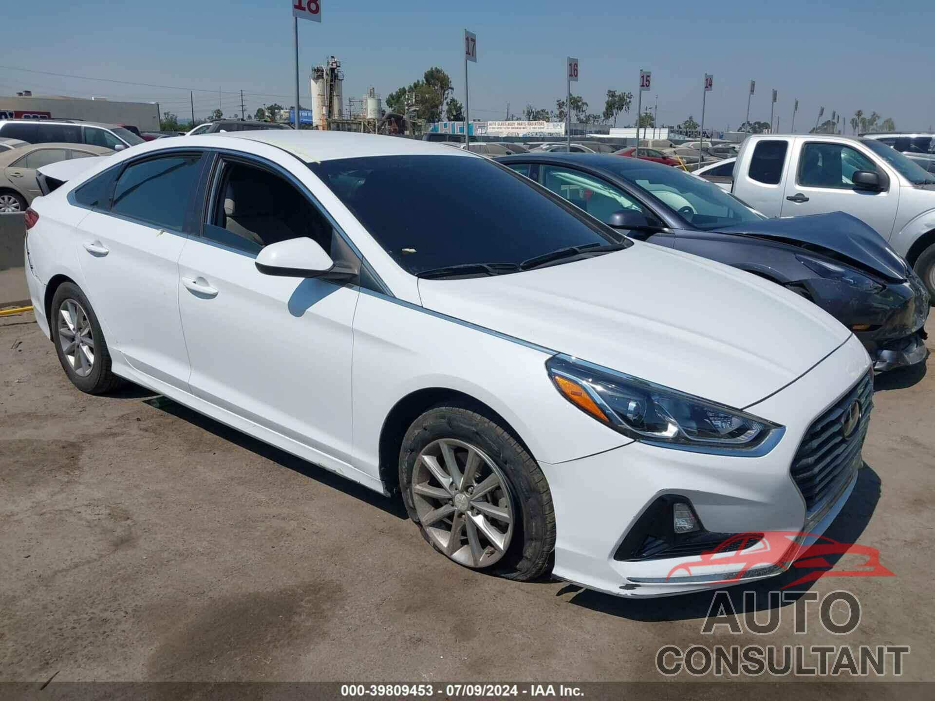 HYUNDAI SONATA 2018 - 5NPE24AF0JH626405