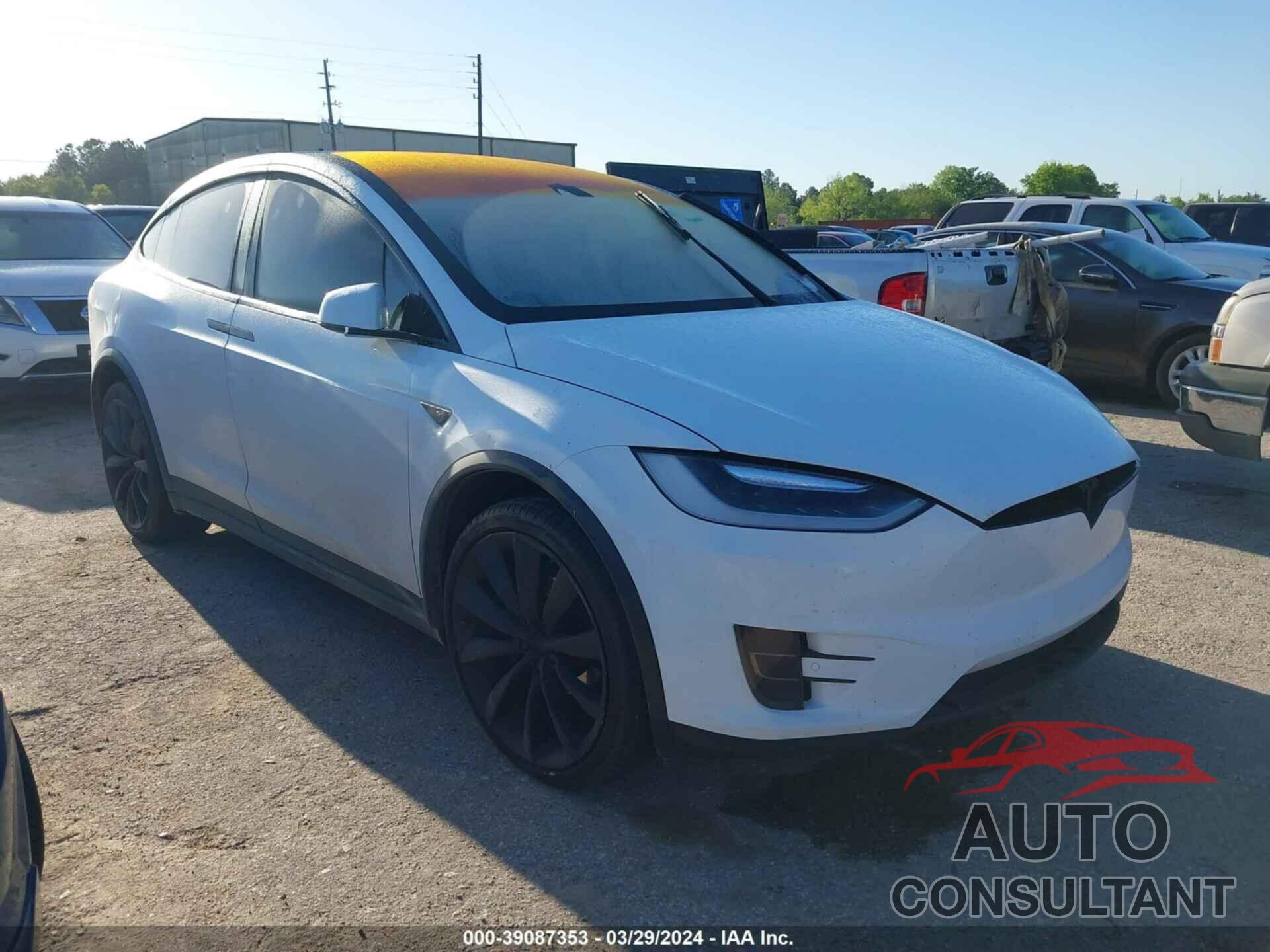 TESLA MODEL X 2016 - 5YJXCAE22GF011356