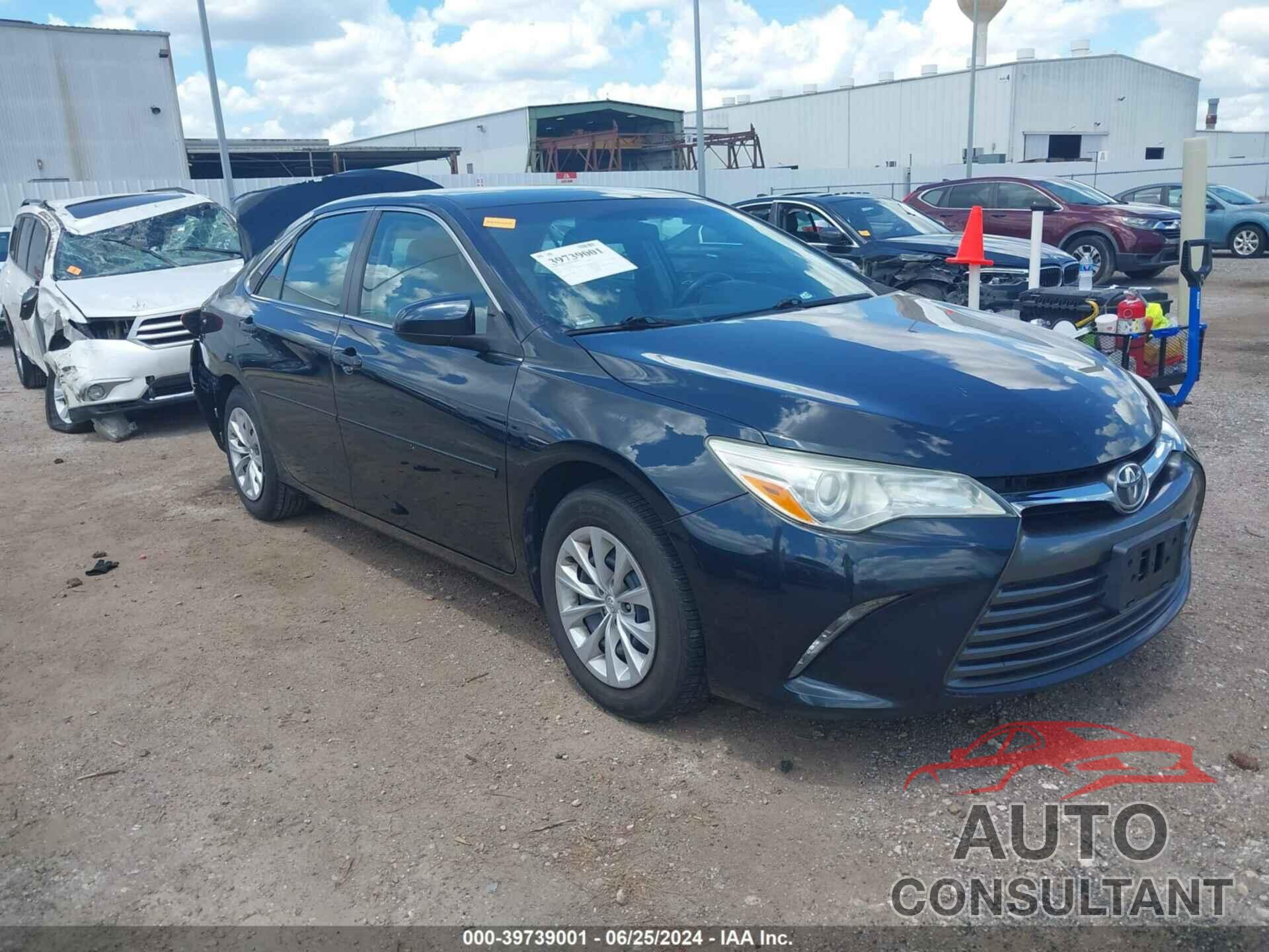 TOYOTA CAMRY 2016 - 4T4BF1FK5GR546674