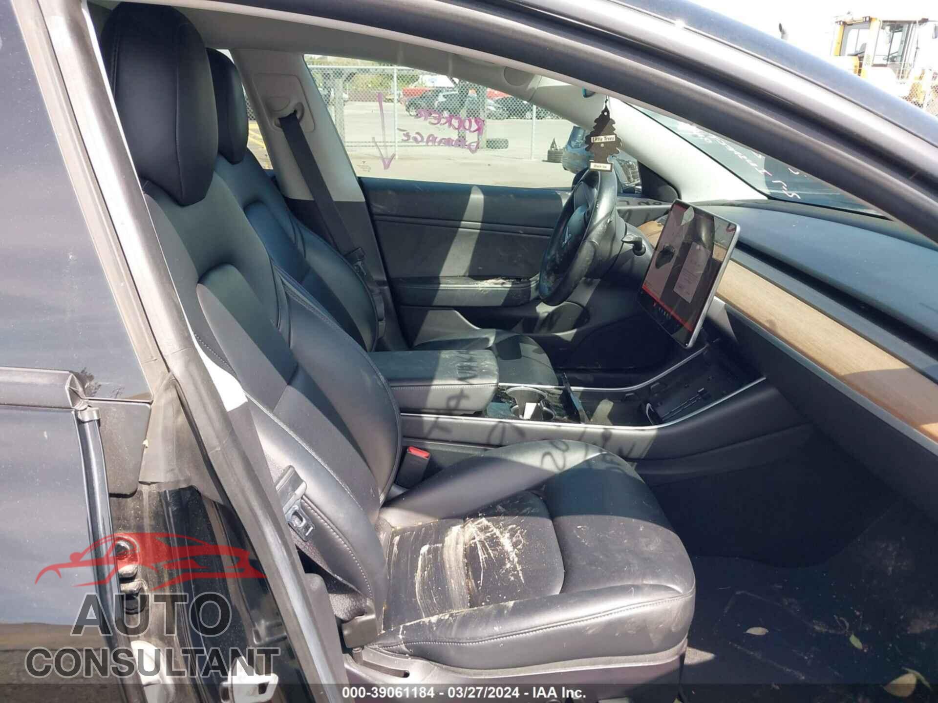 TESLA MODEL 3 2019 - 5YJ3E1EA6KF410067