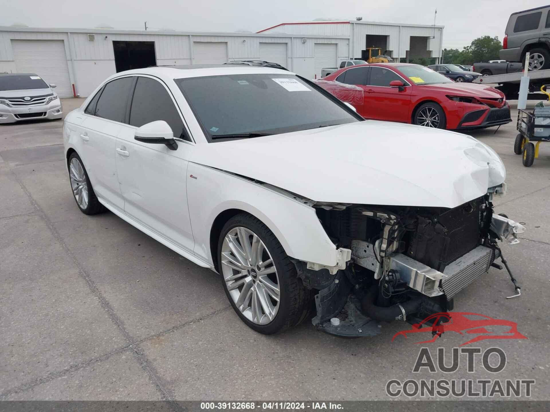 AUDI A4 2019 - WAUENAF46KA067266