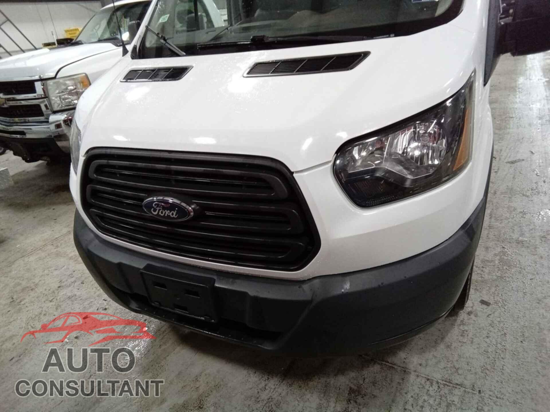 FORD TRANSIT 2018 - 1FTYR2CM9JKA55197