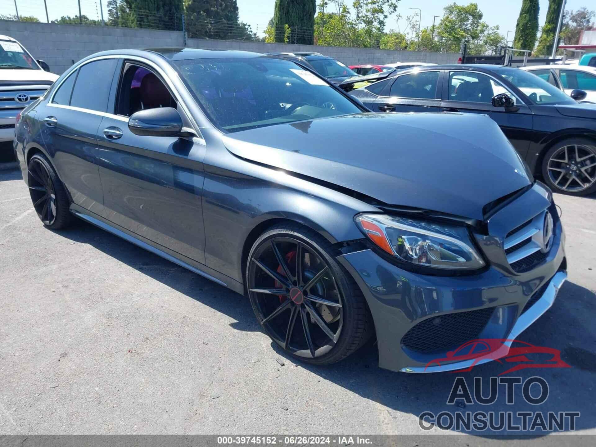 MERCEDES-BENZ C 300 2016 - 55SWF4JB3GU114214