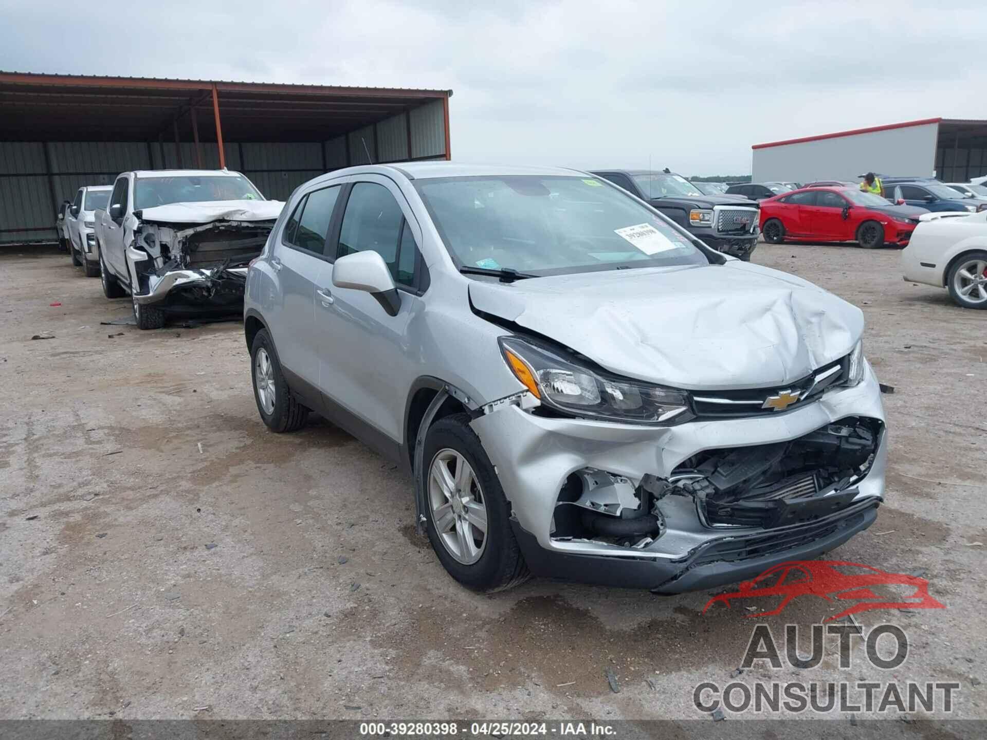 CHEVROLET TRAX 2017 - 3GNCJNSB7HL277787