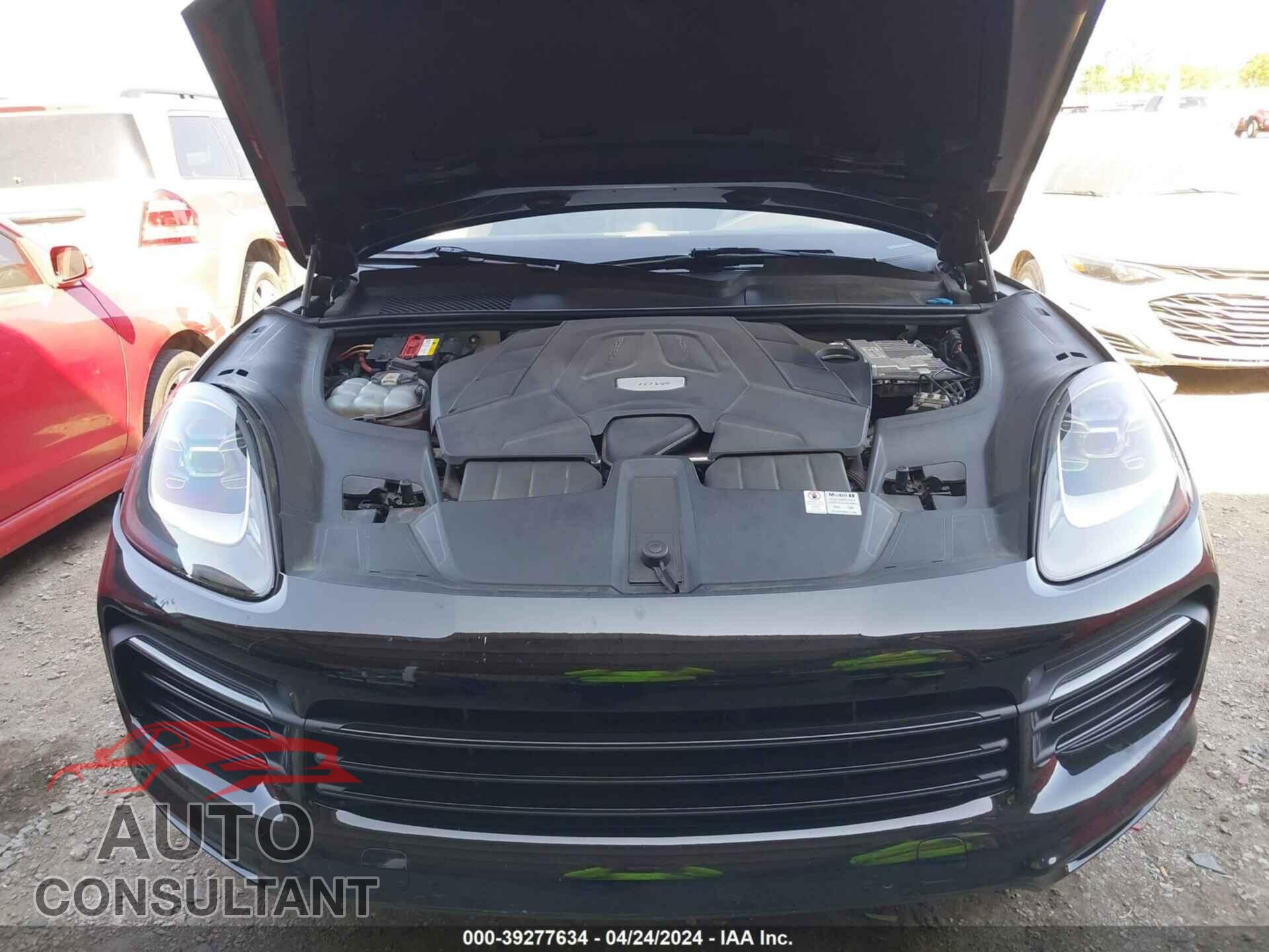 PORSCHE CAYENNE 2019 - WP1AA2AY2KDA07317