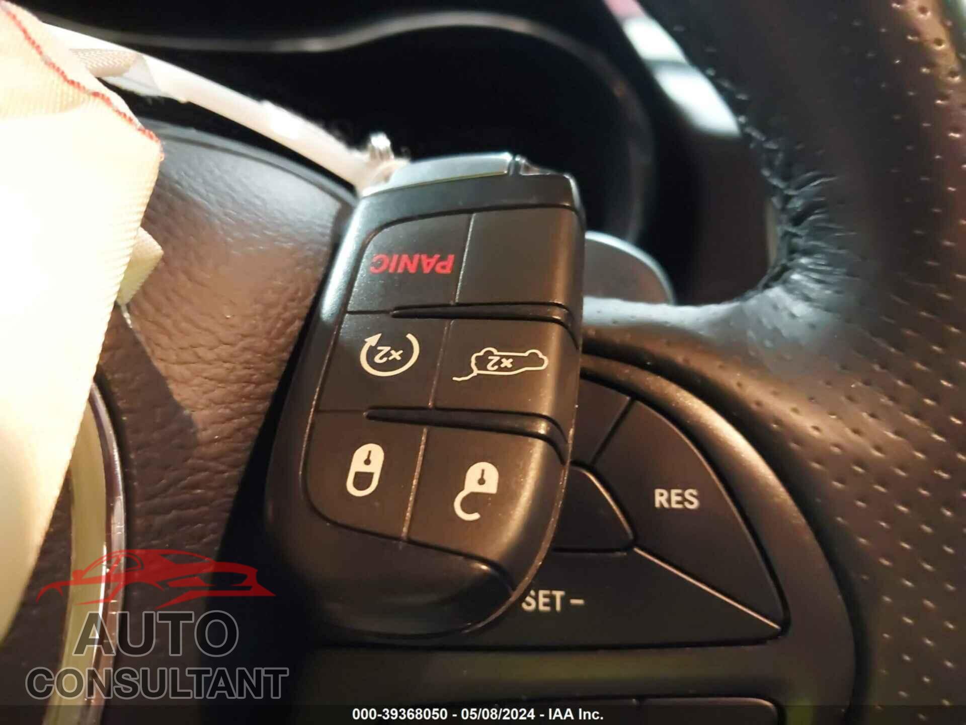 DODGE DURANGO 2018 - 1C4RDJDG6JC282881