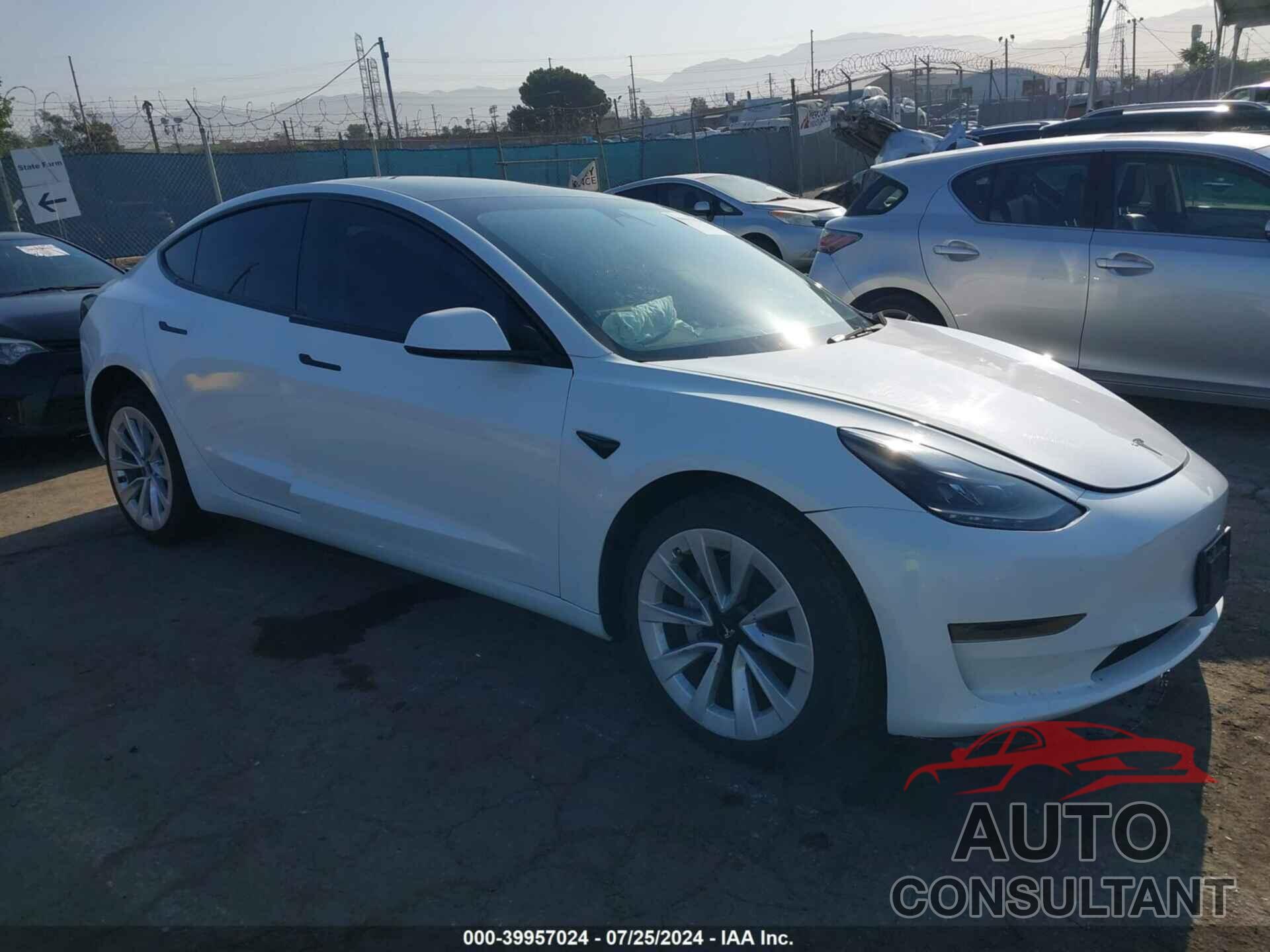 TESLA MODEL 3 2023 - 5YJ3E1EA0PF450345