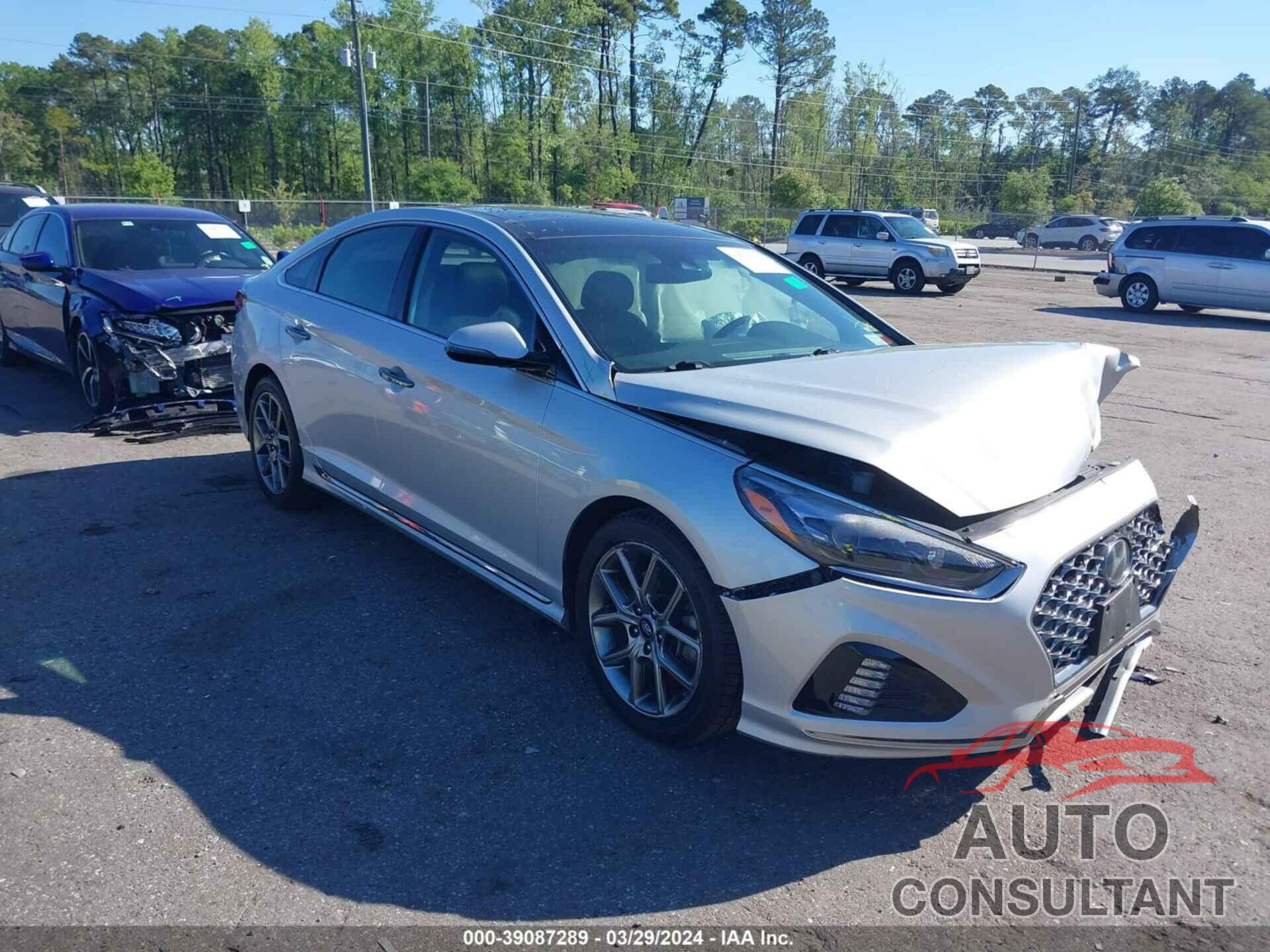 HYUNDAI SONATA 2018 - 5NPE34AB9JH706604
