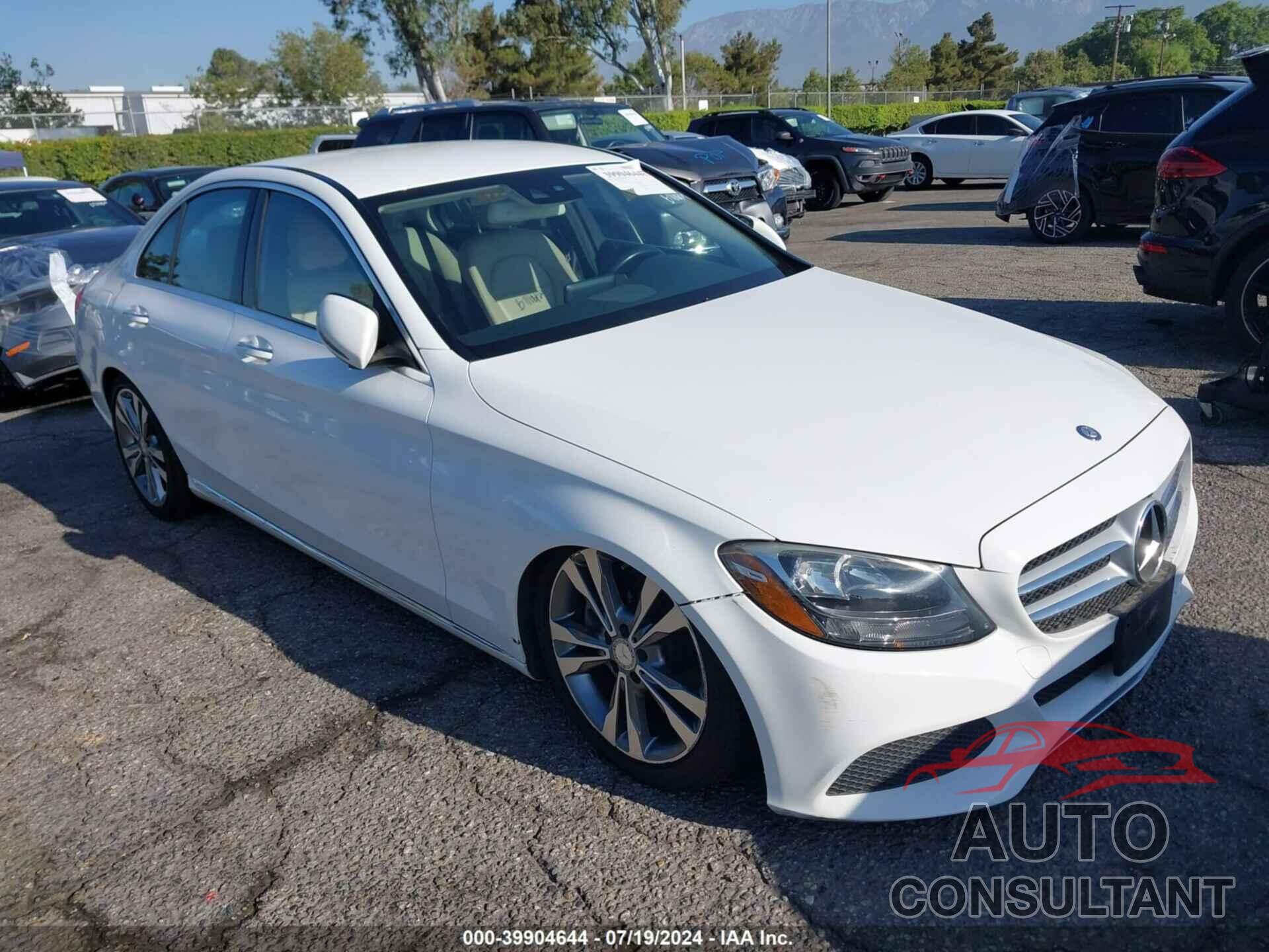 MERCEDES-BENZ C 300 2016 - 55SWF4JB6GU147496