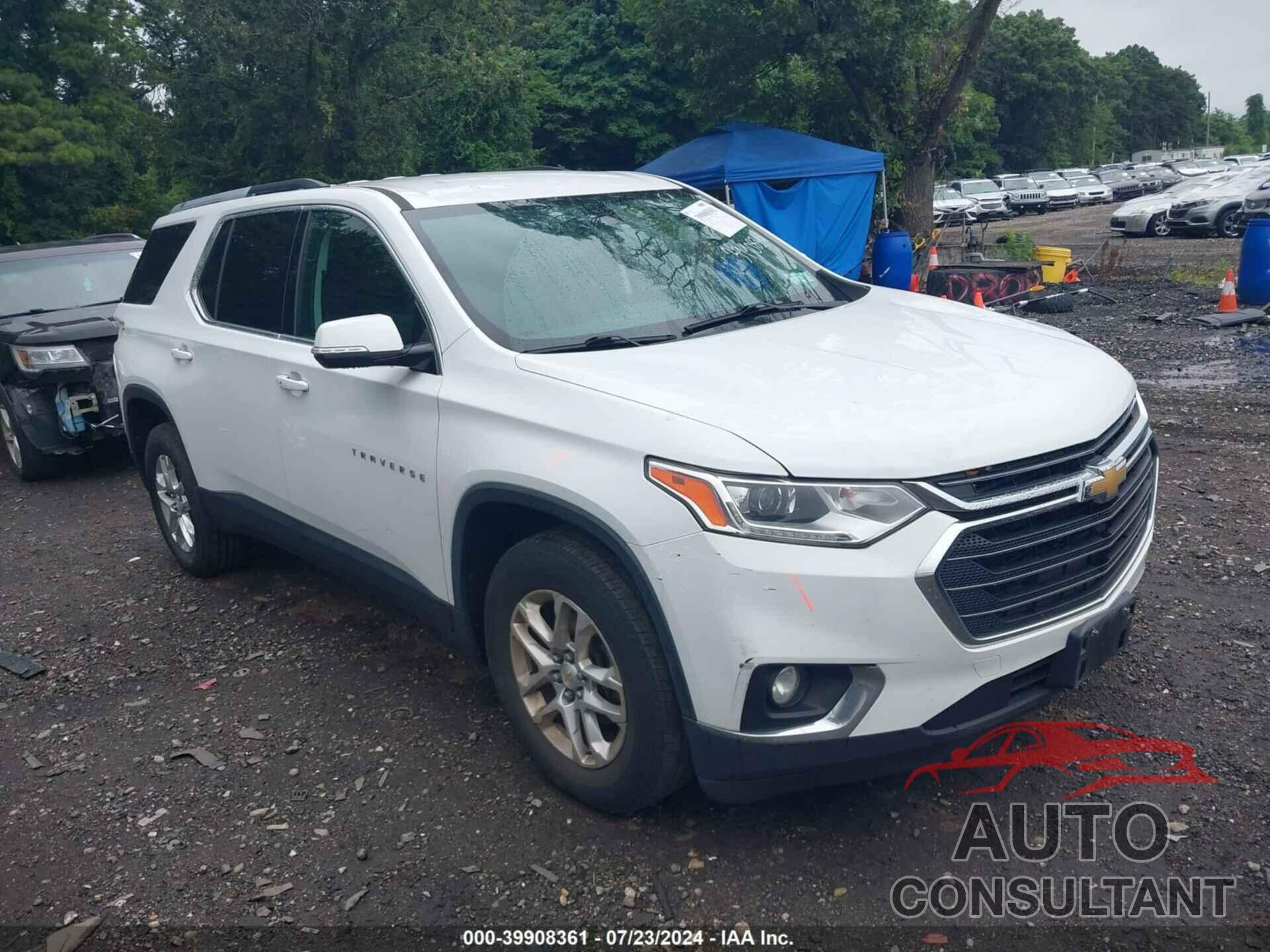 CHEVROLET TRAVERSE 2018 - 1GNEVGKW2JJ154715