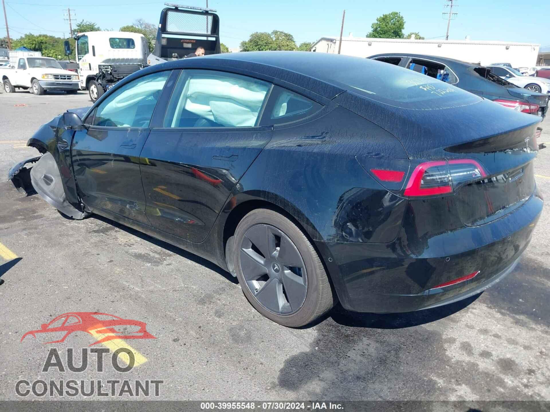 TESLA MODEL 3 2022 - 5YJ3E1EA5NF288015