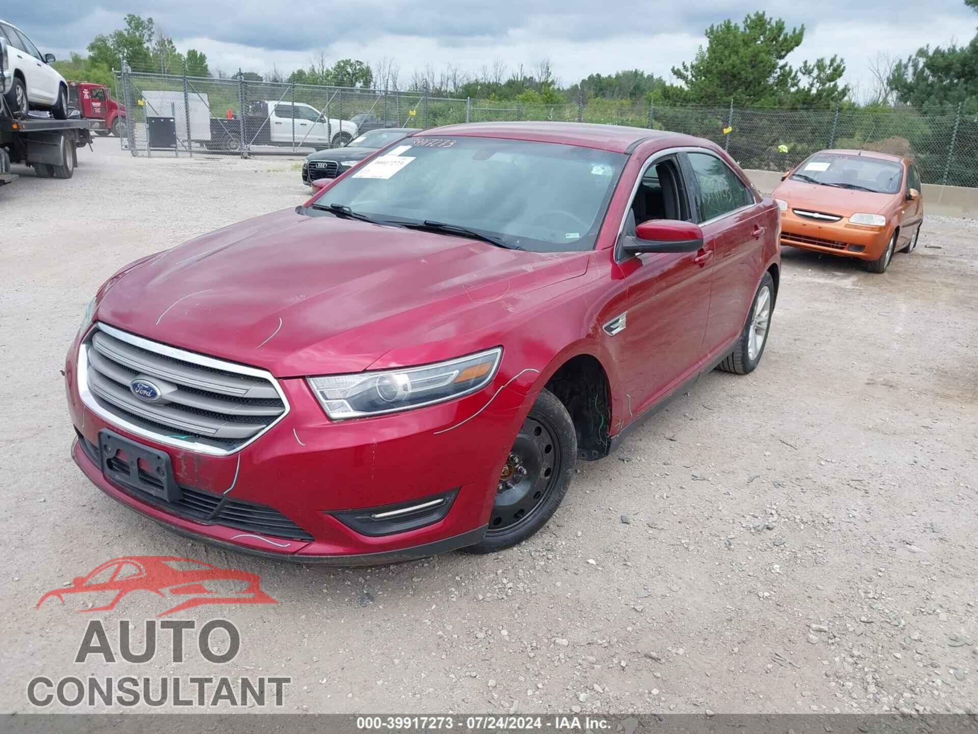 FORD TAURUS 2017 - 1FAHP2E81HG138793