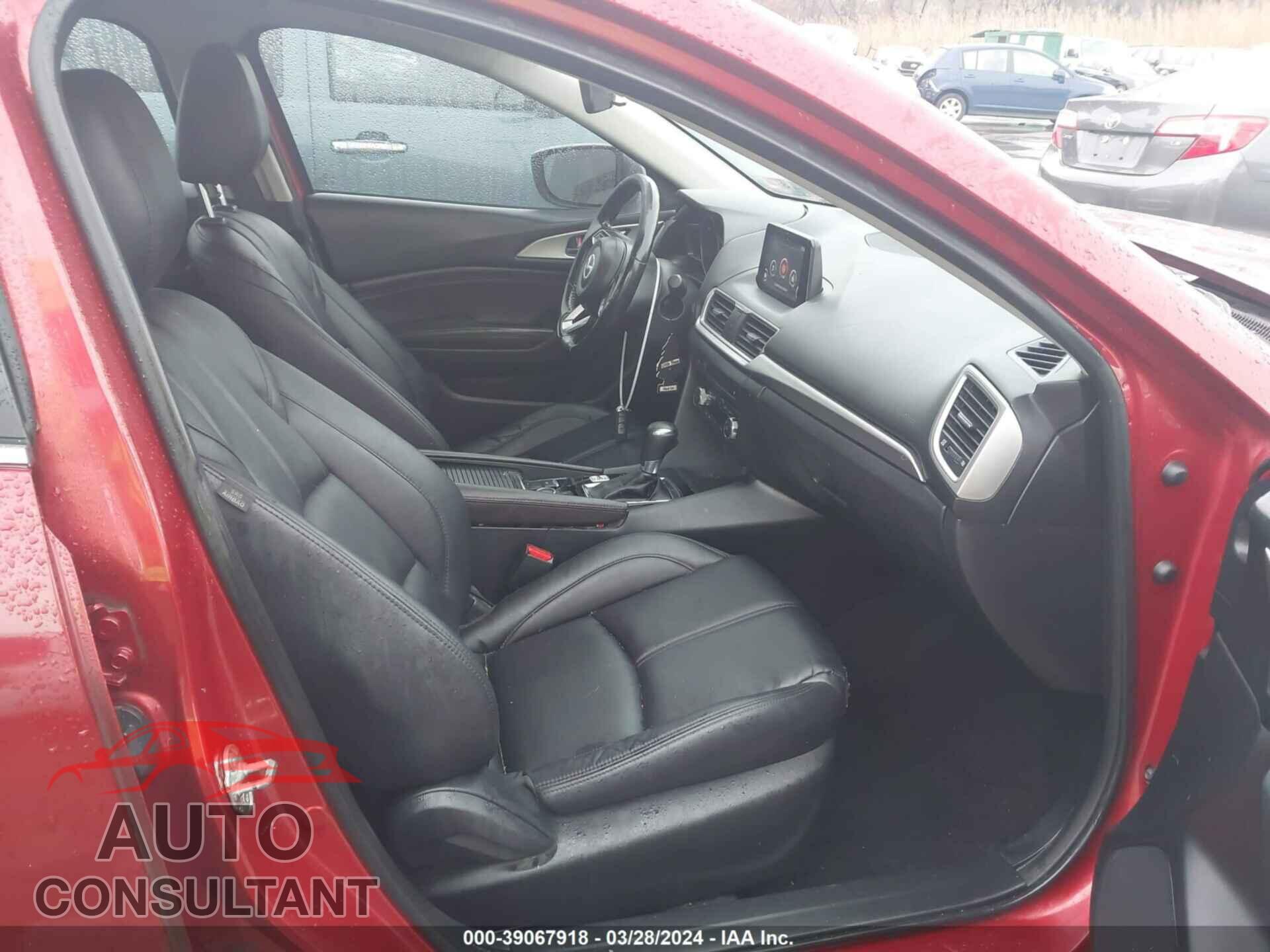 MAZDA MAZDA3 2017 - 3MZBN1V70HM111238