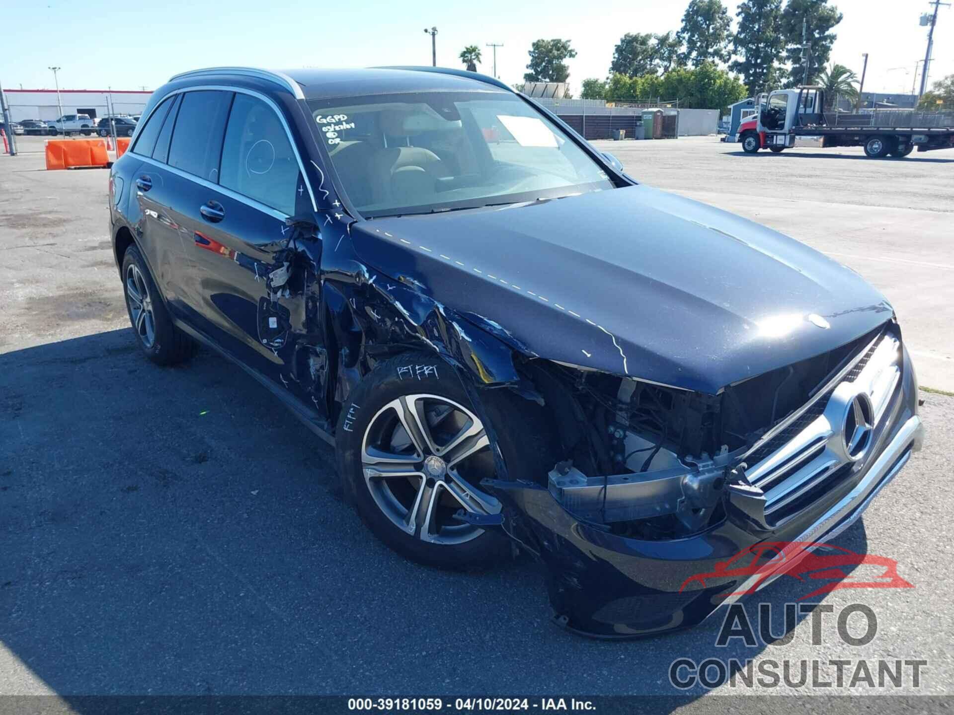 MERCEDES-BENZ GLC 300 2016 - WDC0G4JB4GF079094