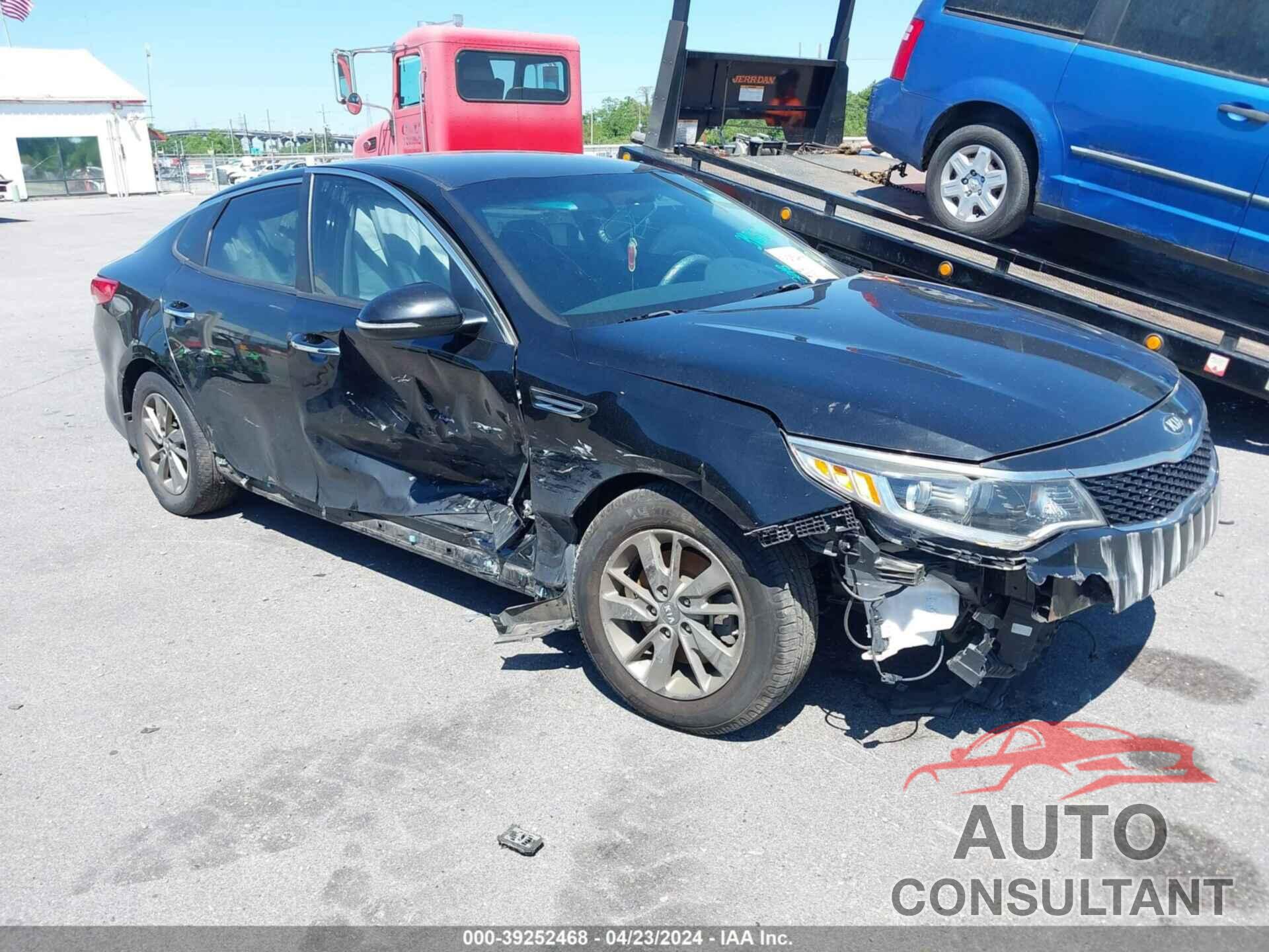KIA OPTIMA 2018 - 5XXGT4L15JG215245