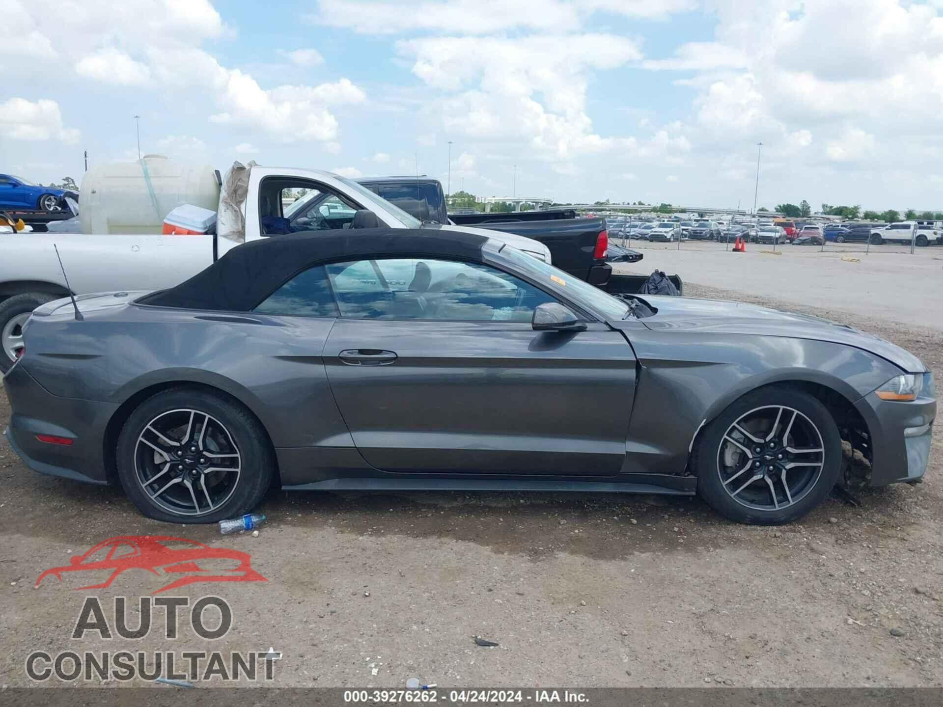FORD MUSTANG 2018 - 1FATP8UH0J5110001