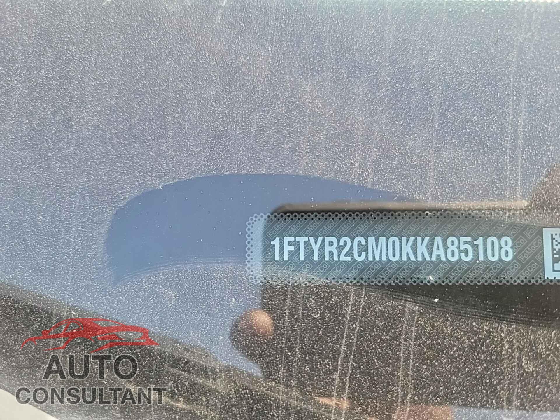 FORD TRANSIT 2019 - 1FTYR2CM0KKA85108