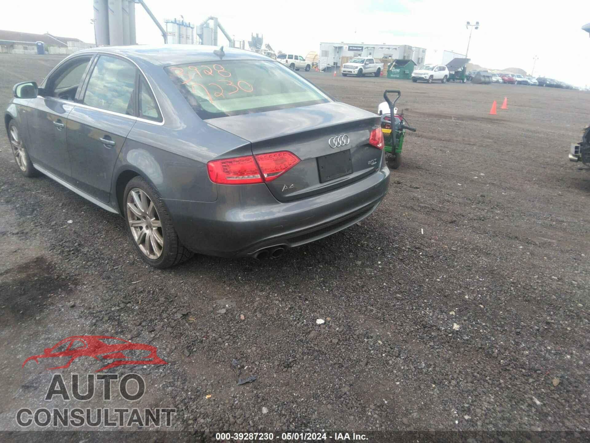 AUDI A4 2012 - WAUFFAFL6CA117707