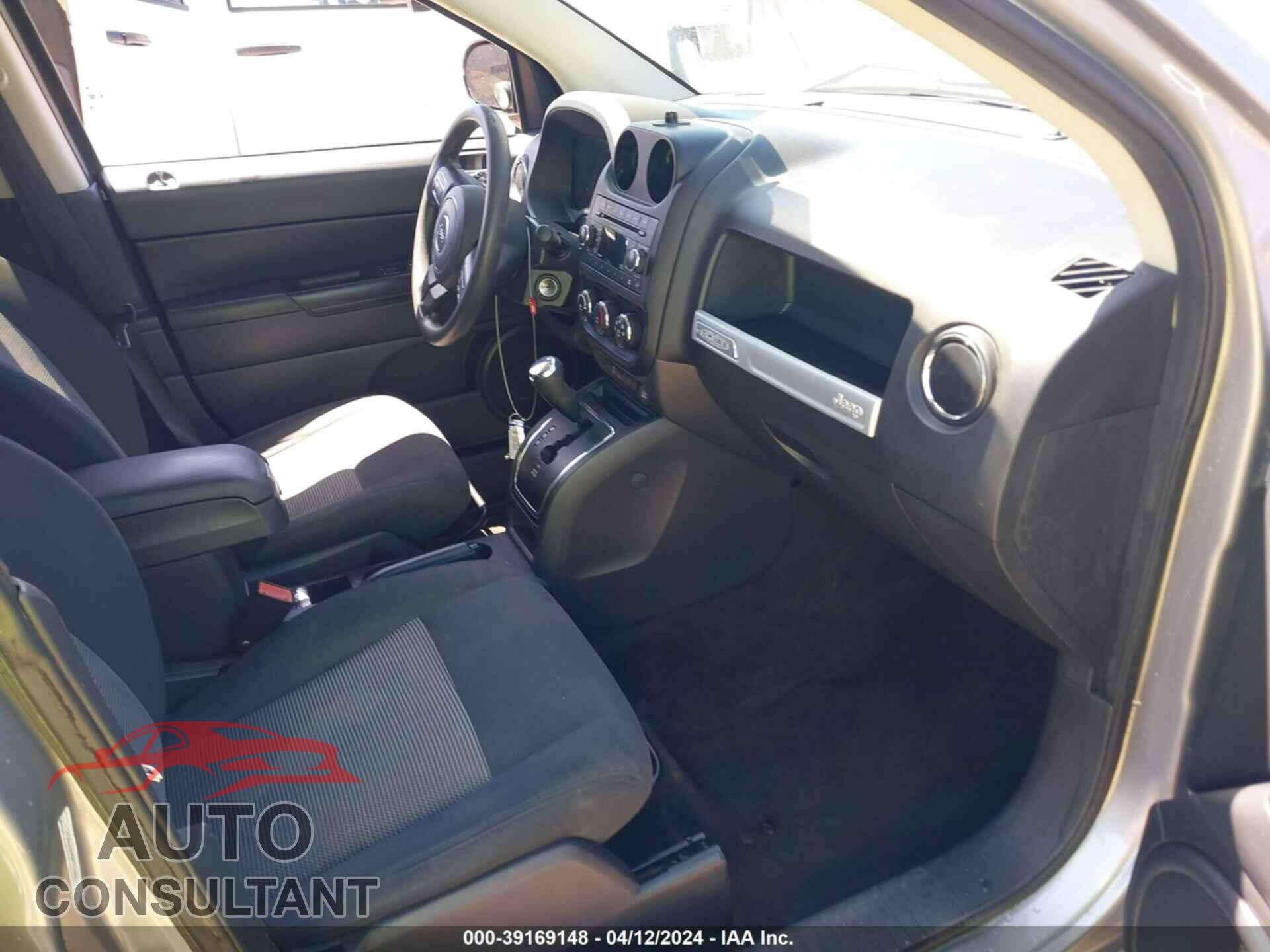 JEEP COMPASS 2017 - 1C4NJDBB0HD104825