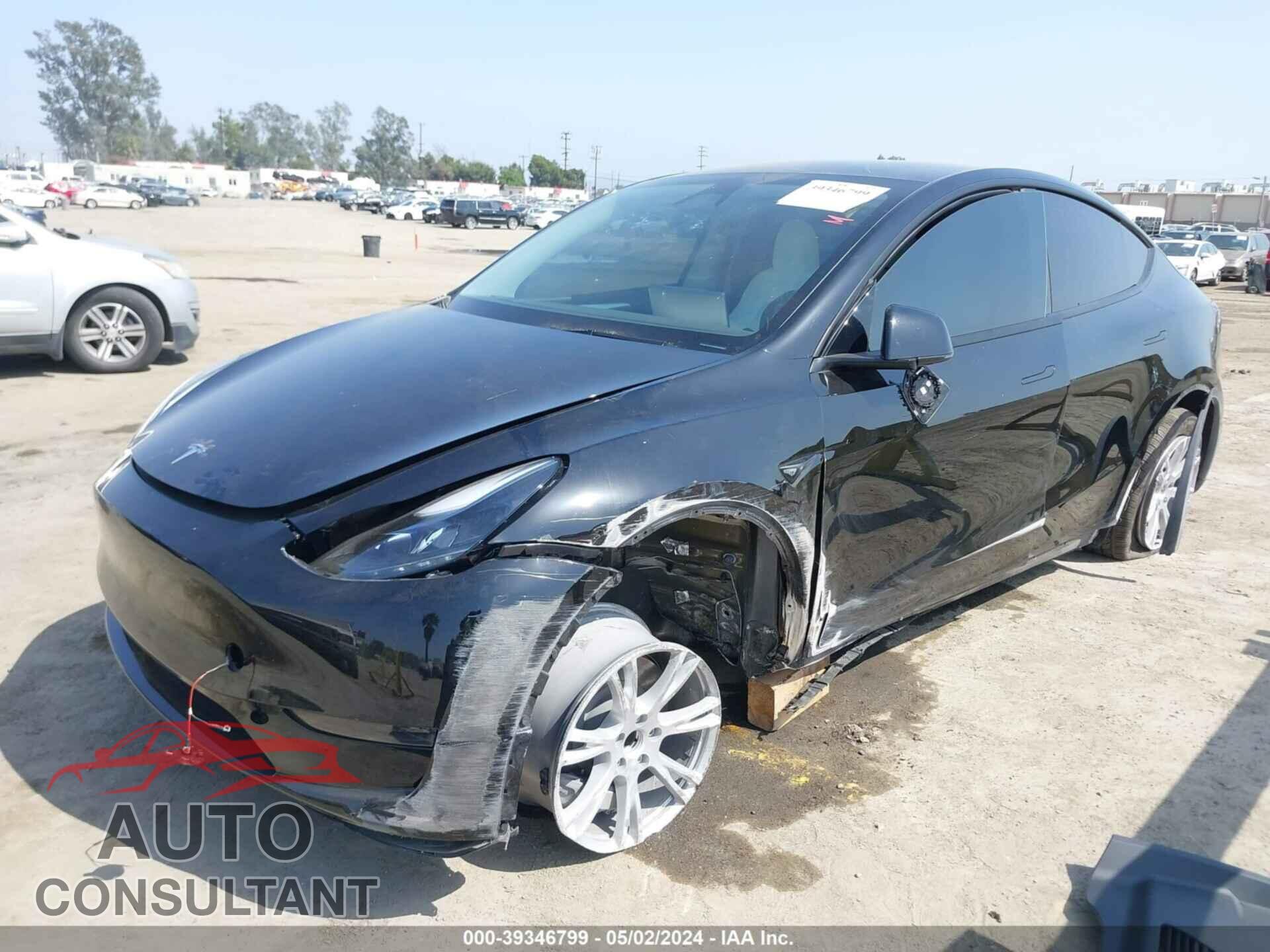 TESLA MODEL Y 2024 - 7SAYGDED1RF033785