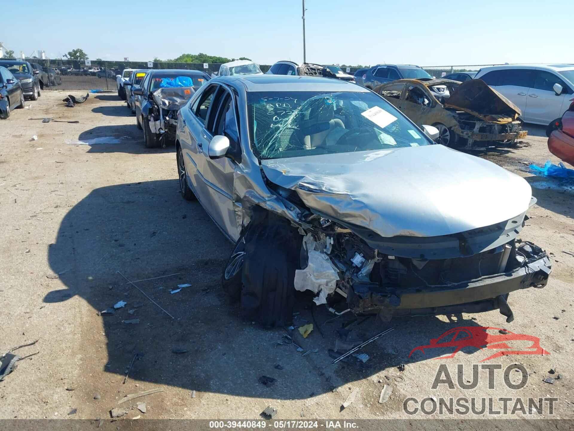 TOYOTA CAMRY 2016 - 4T1BK1FK8GU030721