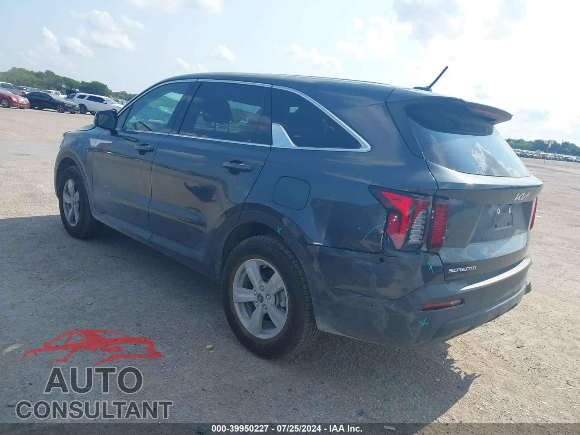 KIA SORENTO 2023 - 5XYRG4LC7PG200068