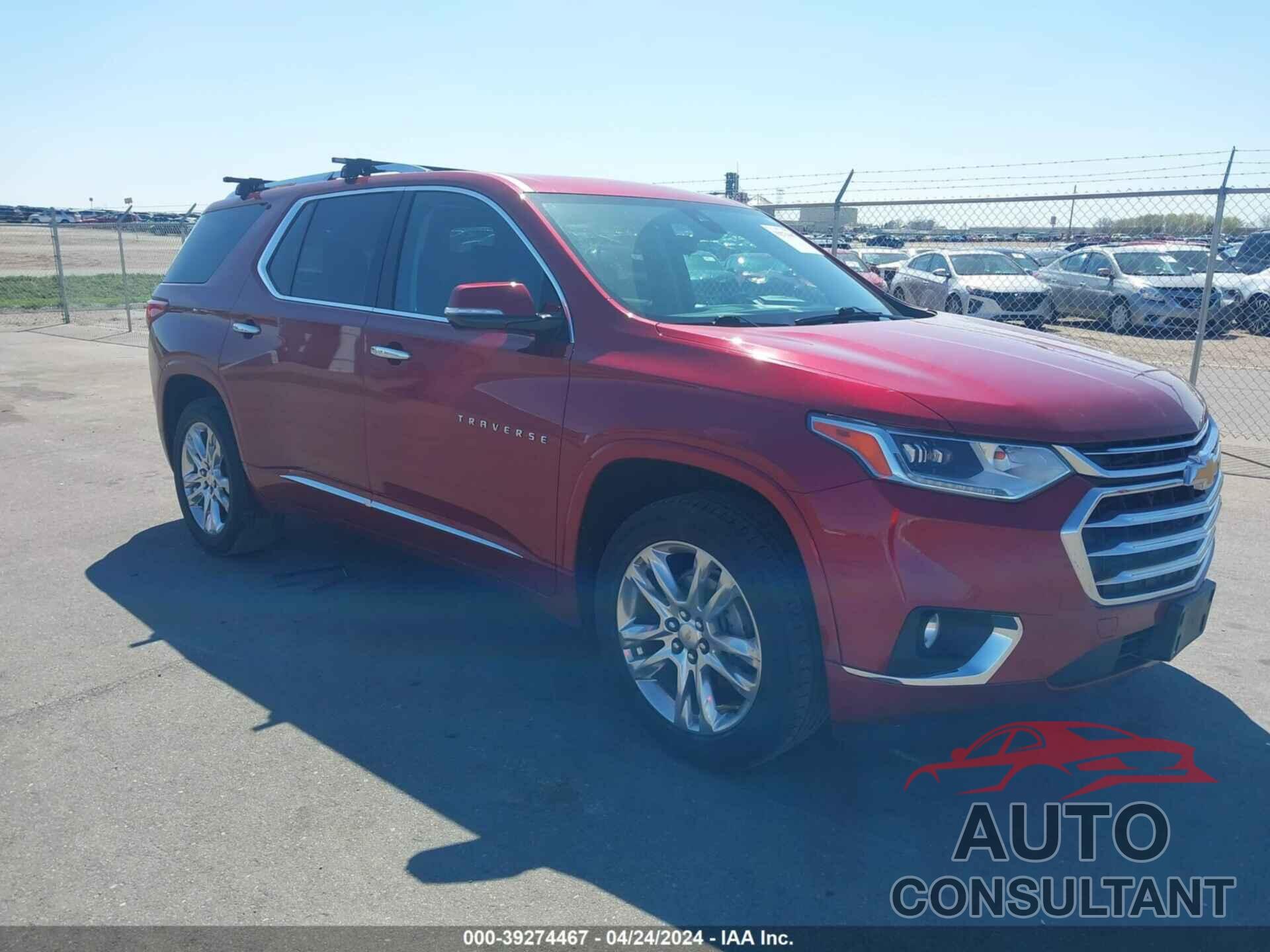 CHEVROLET TRAVERSE 2018 - 1GNEVKKW9JJ125800