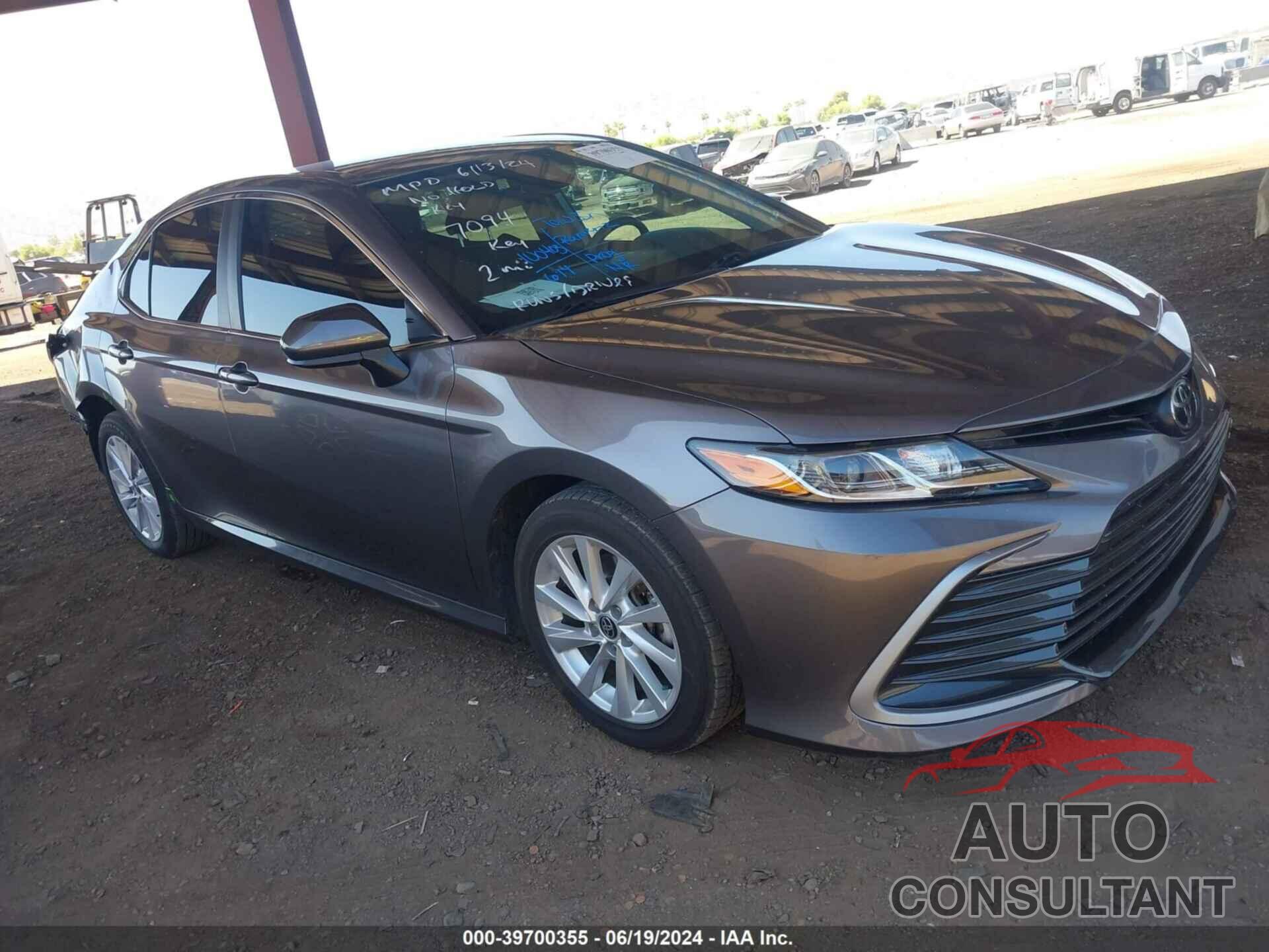TOYOTA CAMRY 2021 - 4T1C11AK7MU447094