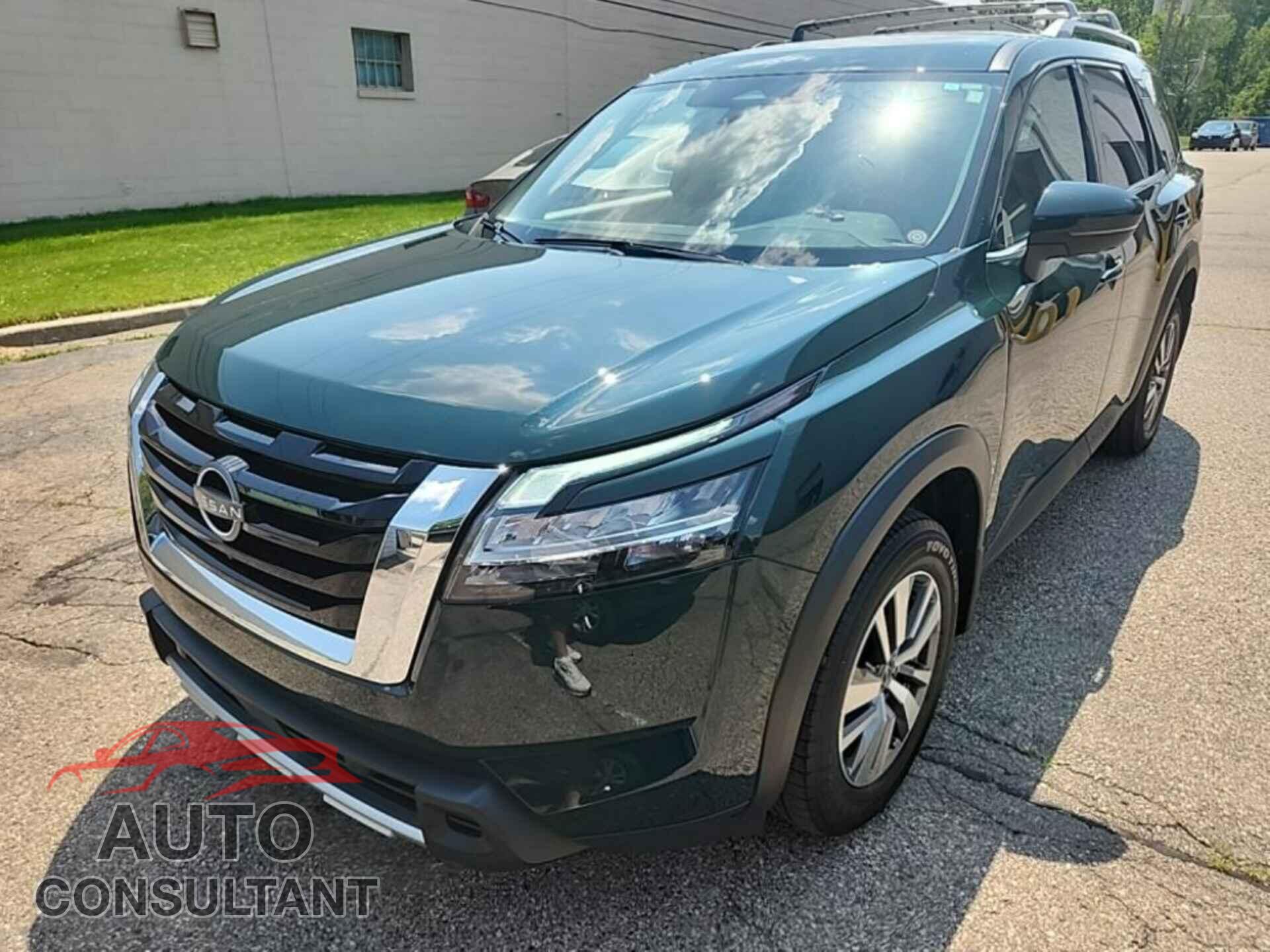 NISSAN PATHFINDER 2023 - 5N1DR3CCXPC217672