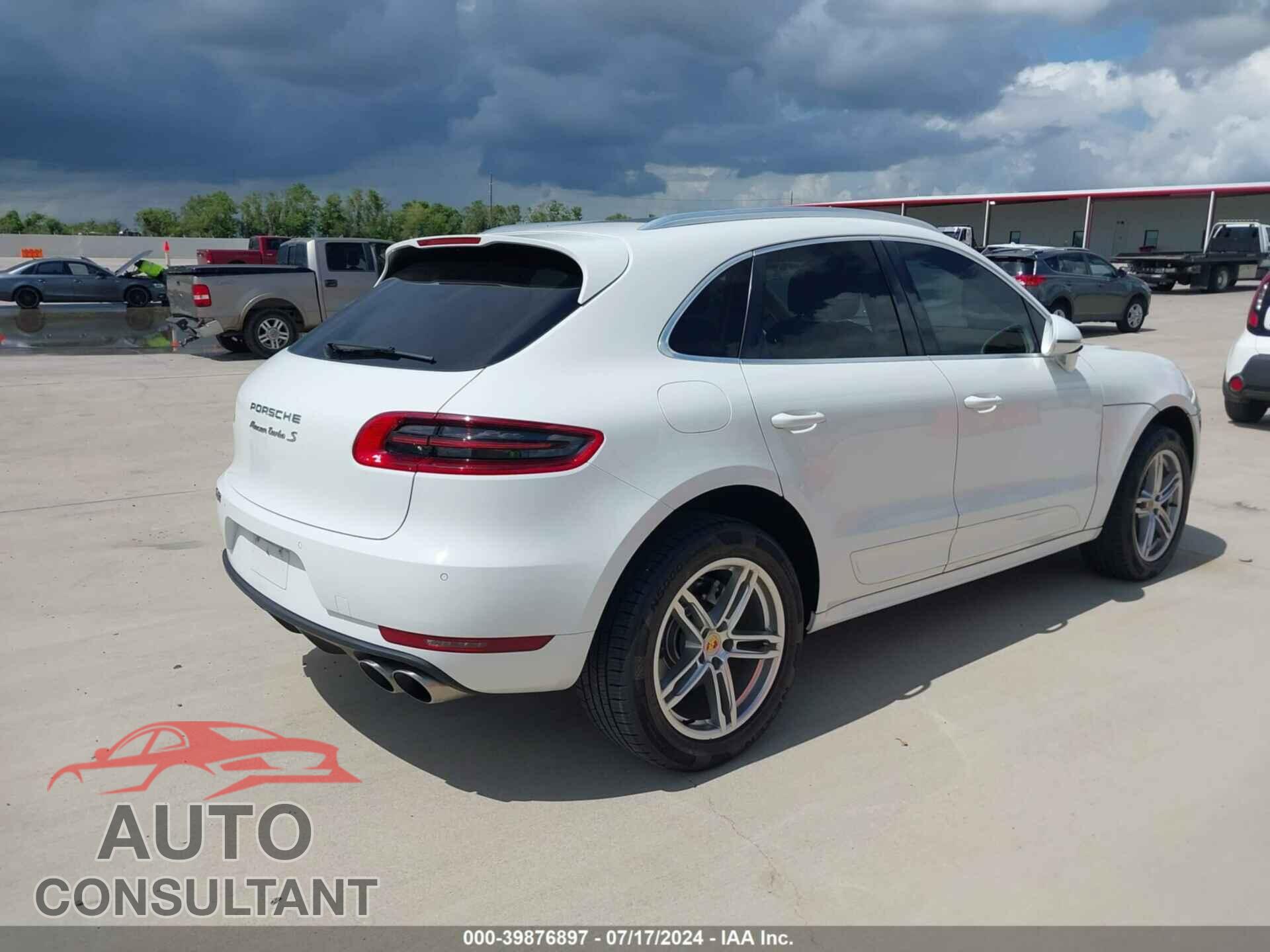 PORSCHE MACAN 2015 - WP1AB2A5XFLB63166