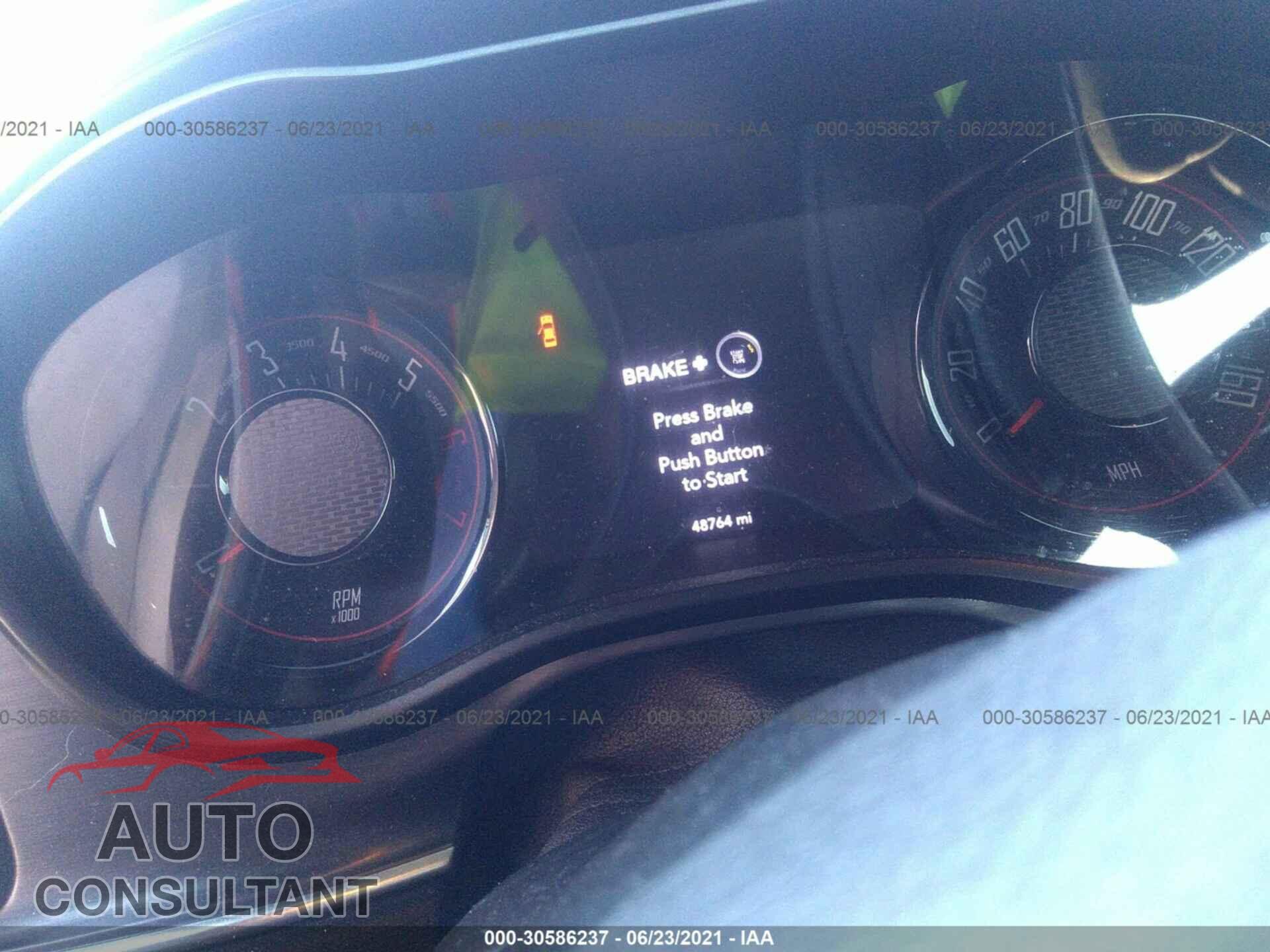 DODGE CHALLENGER 2018 - 2C3CDZBT4JH252235