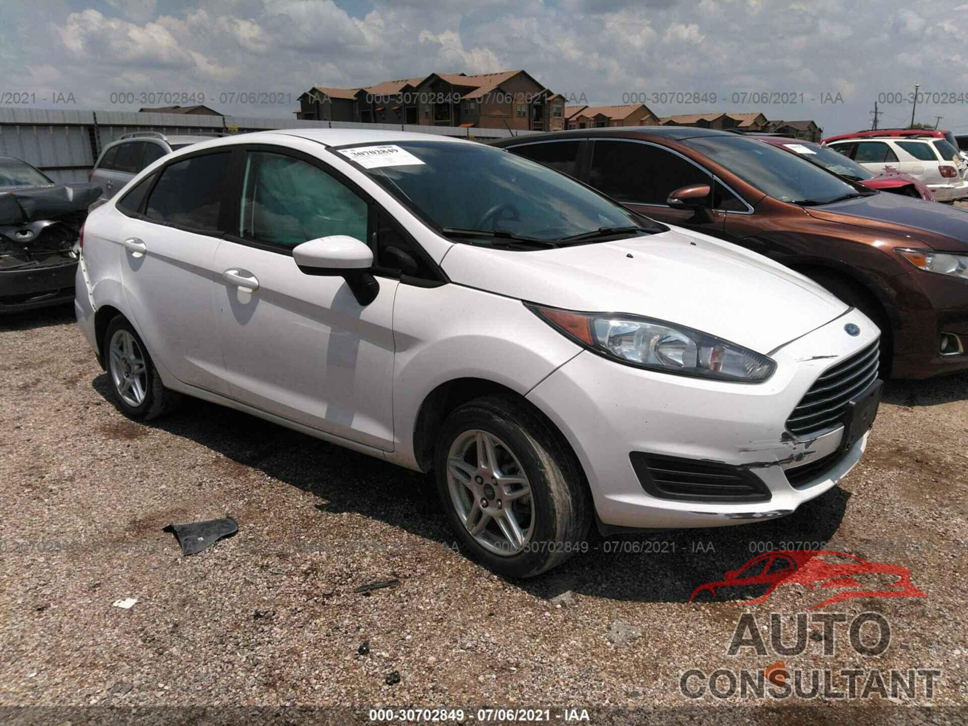 FORD FIESTA 2018 - 3FADP4BJ3JM127131
