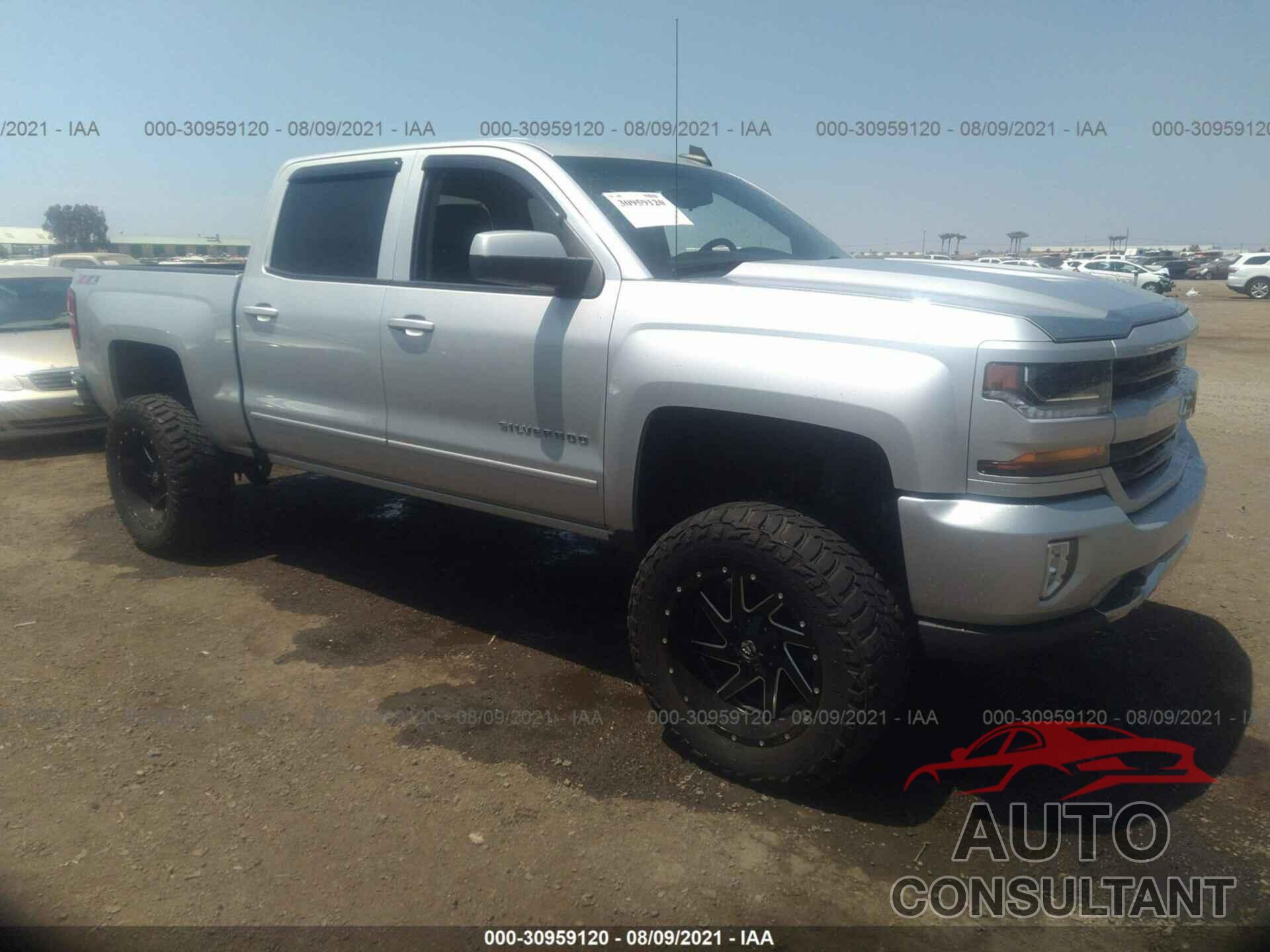 CHEVROLET SILVERADO 1500 2017 - 3GCUKREC6HG228000