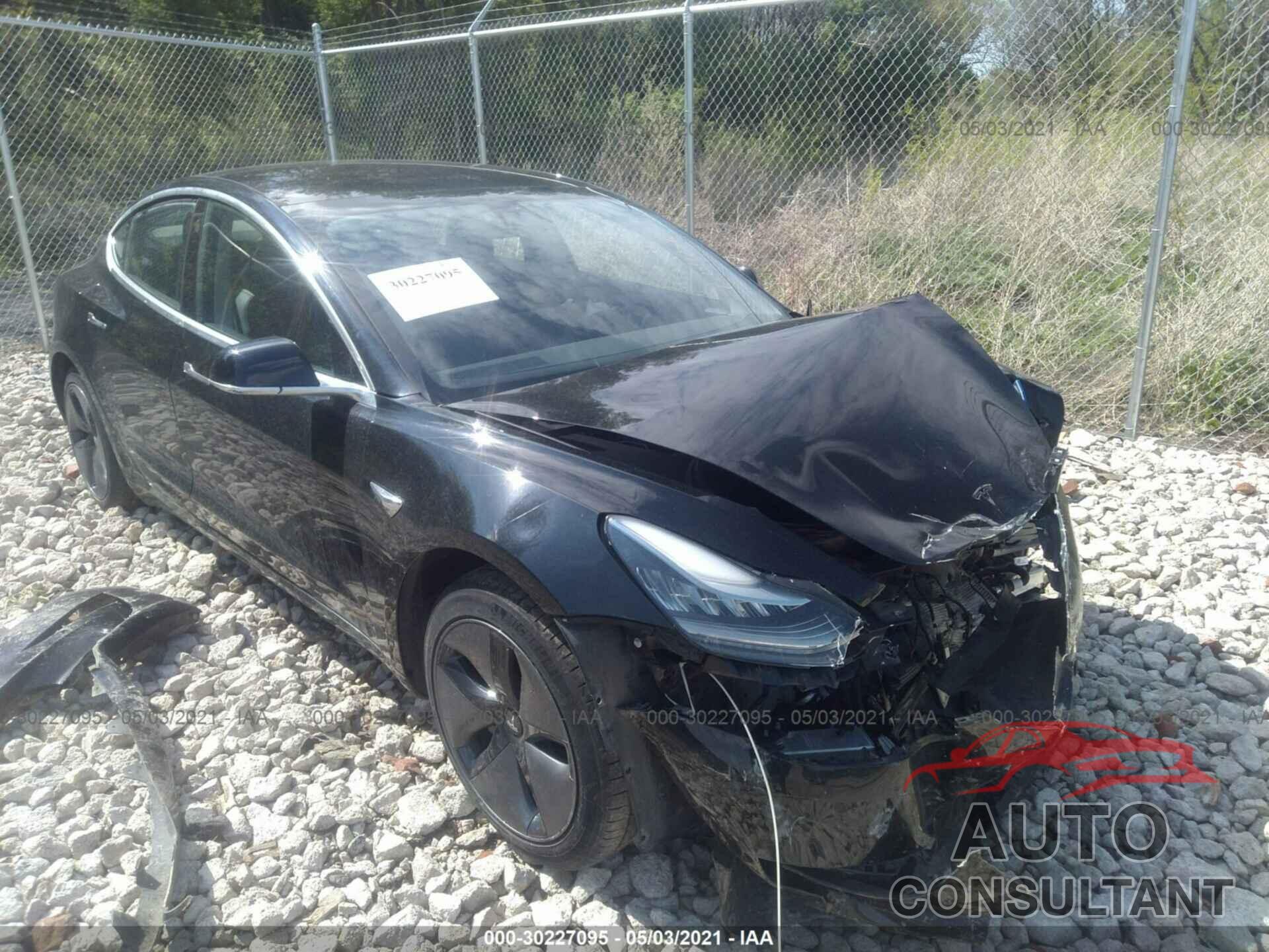 TESLA MODEL 3 2018 - 5YJ3E1EA5JF075897